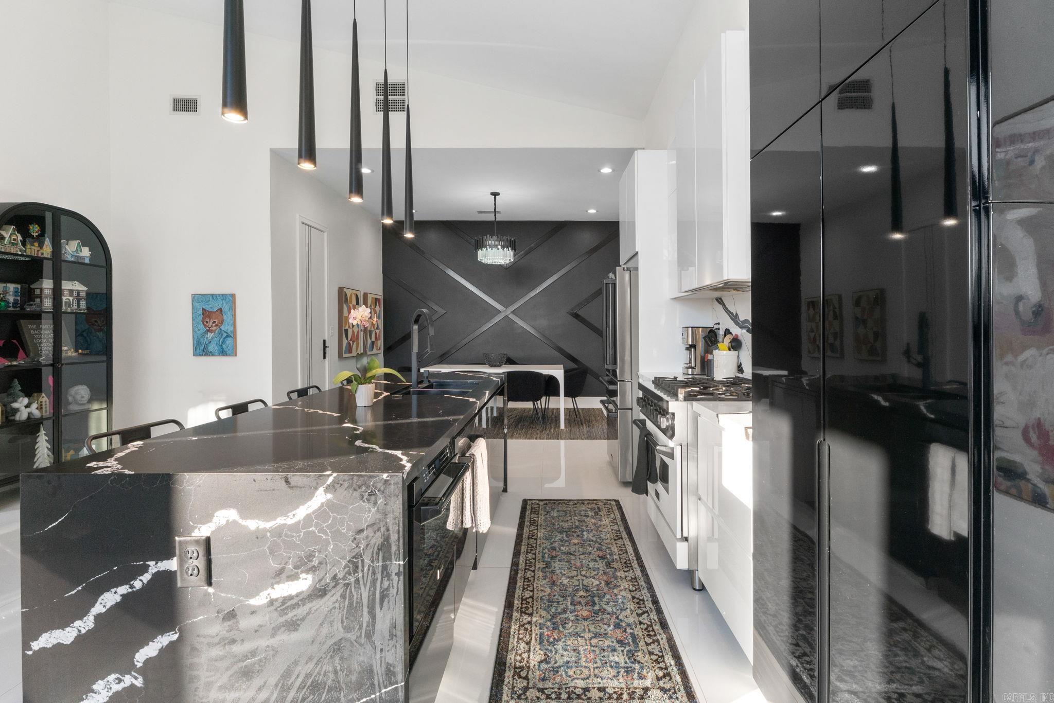 LINCOLN & ZIMMERMAN - Residential