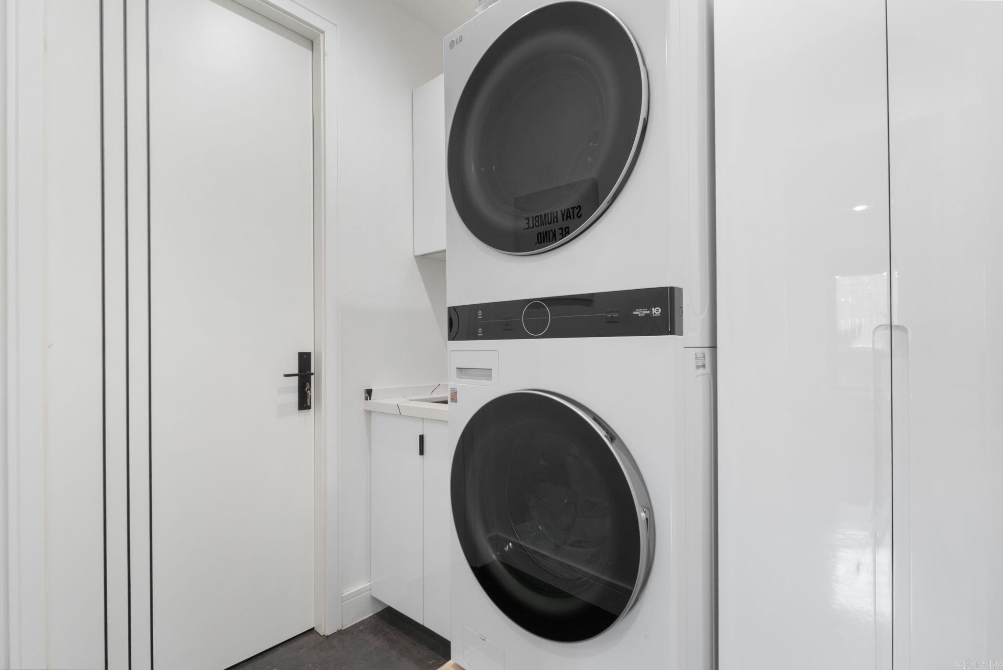 LINCOLN & ZIMMERMAN - Residential