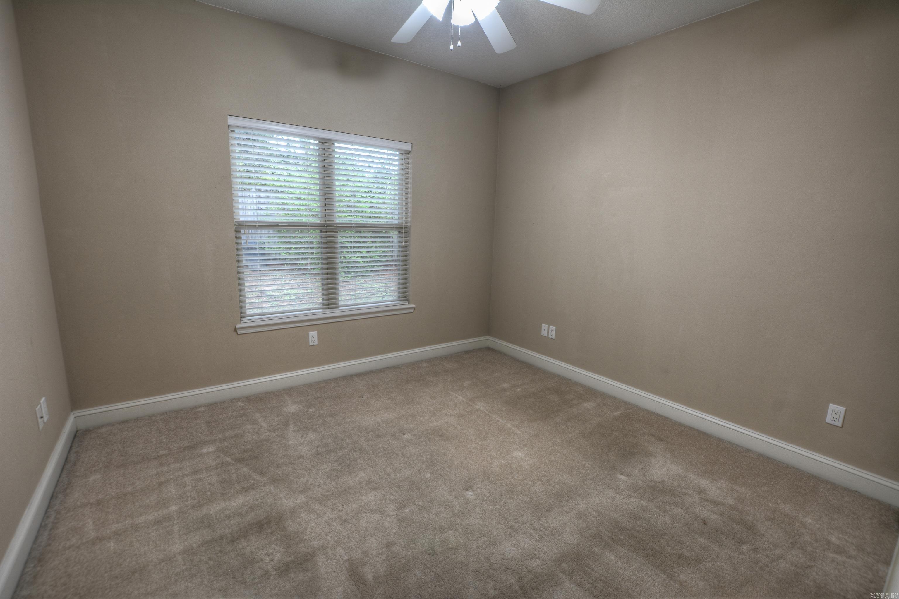 SHADY WOODS - Residential