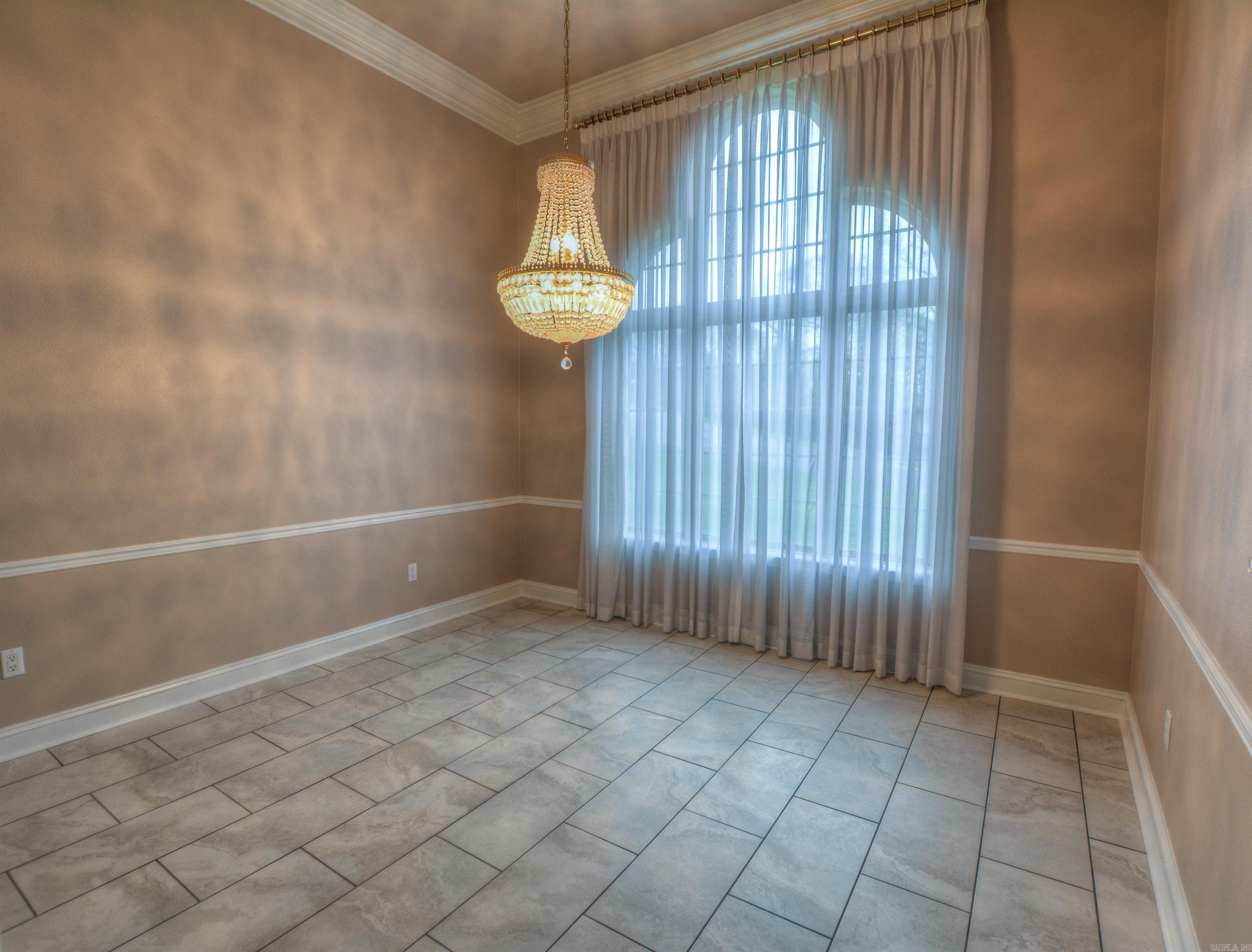 SHADY WOODS - Residential