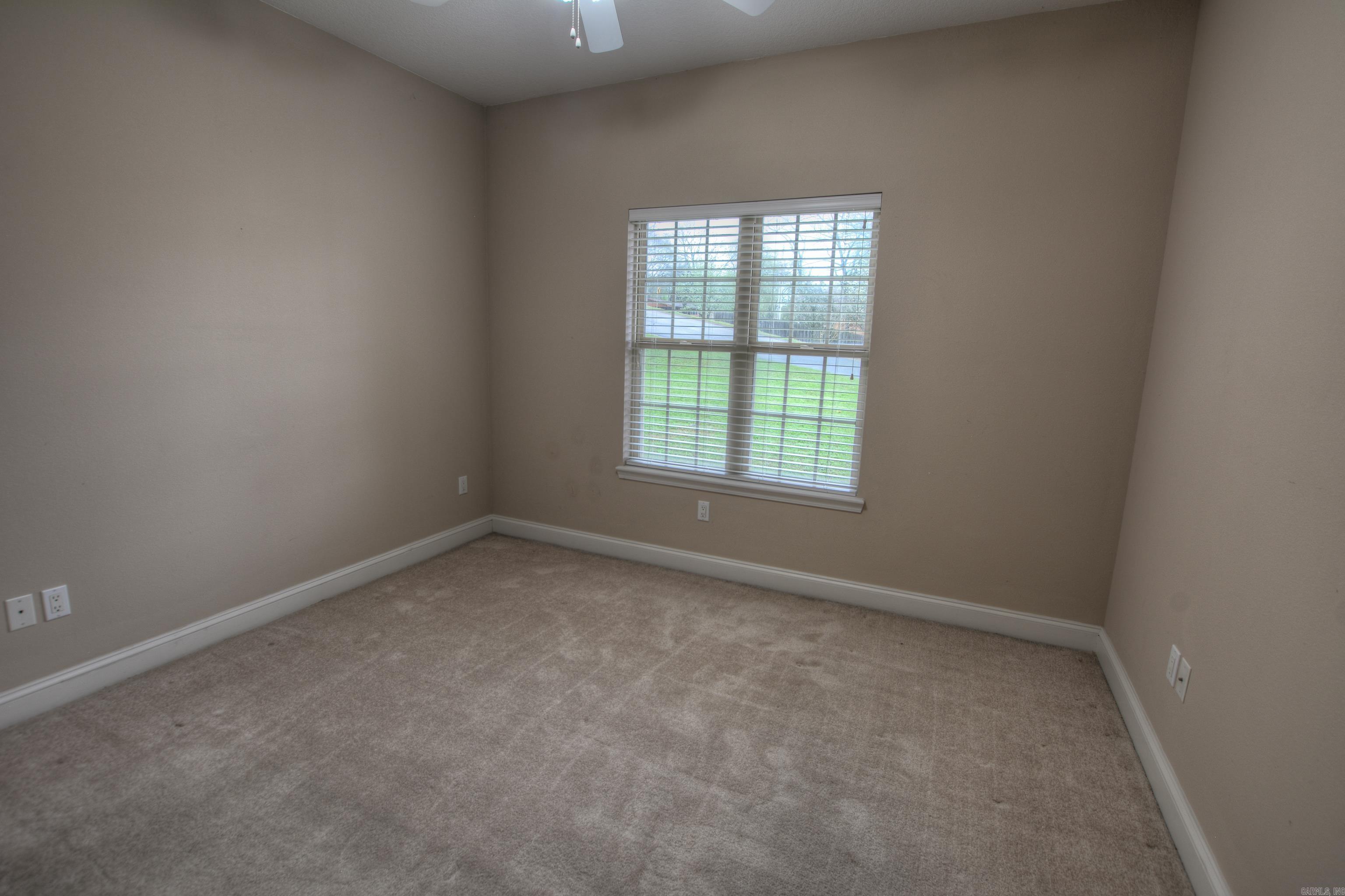 SHADY WOODS - Residential