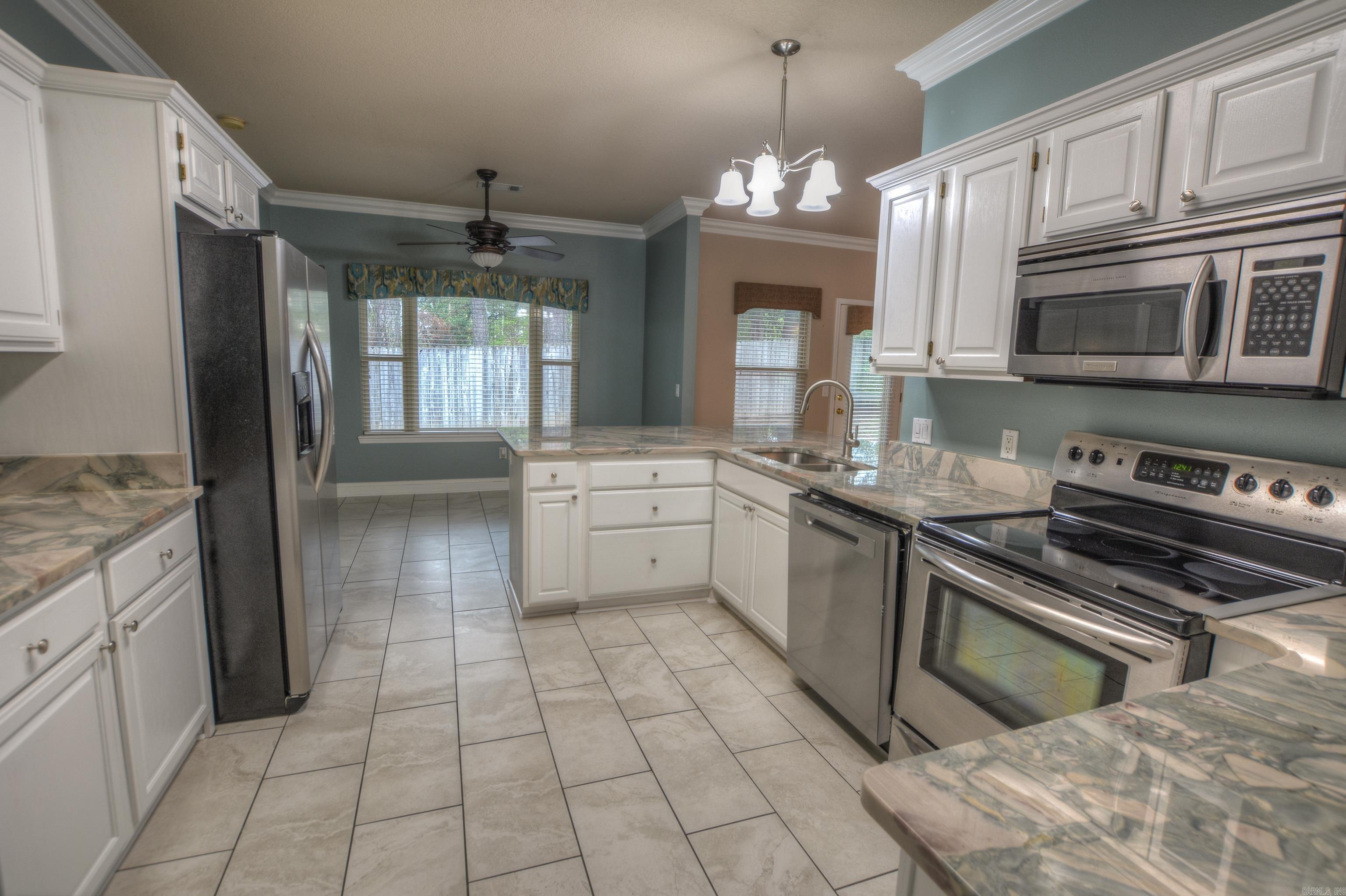 SHADY WOODS - Residential