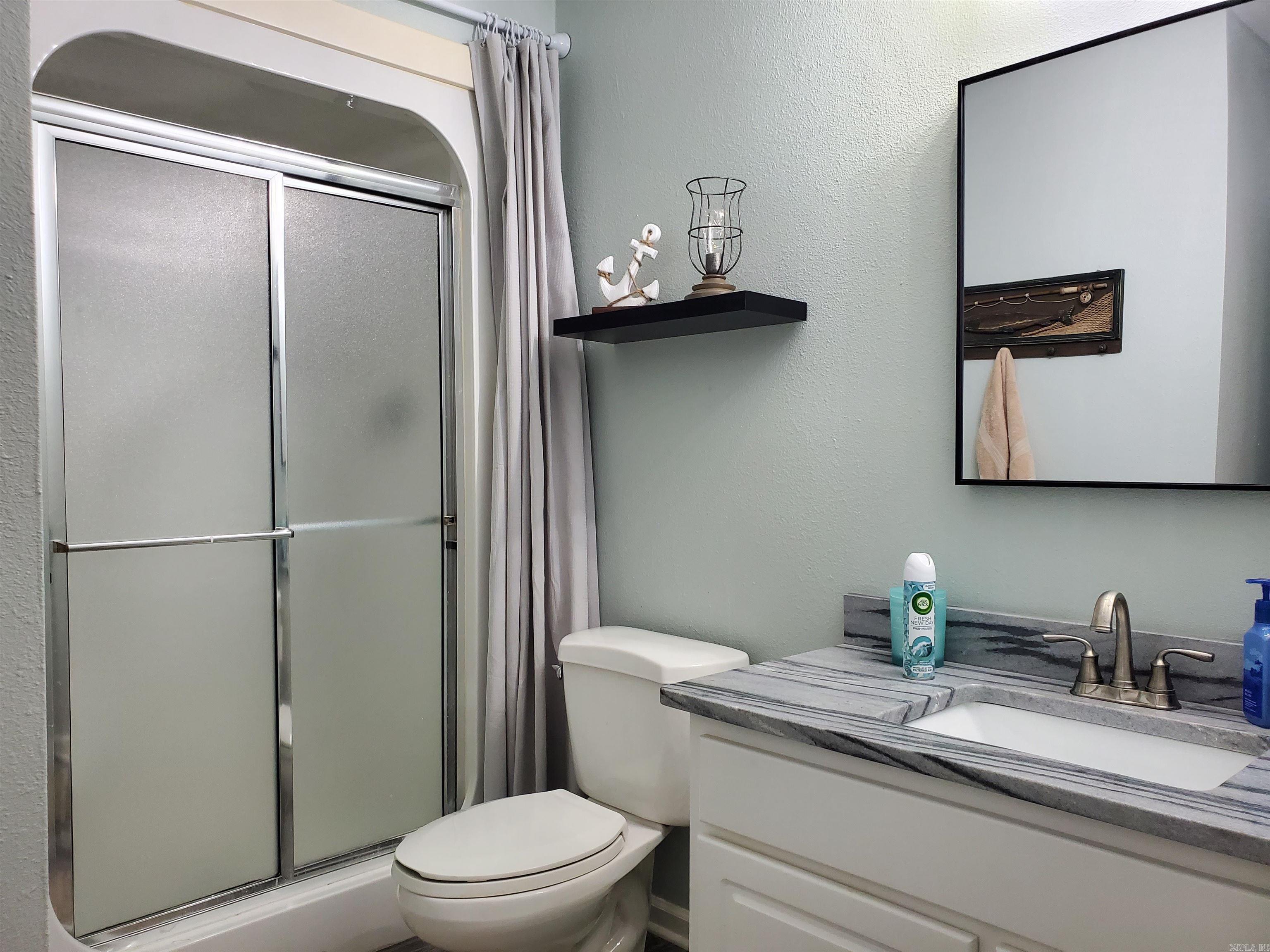 Thornton Ferry Estates - Residential