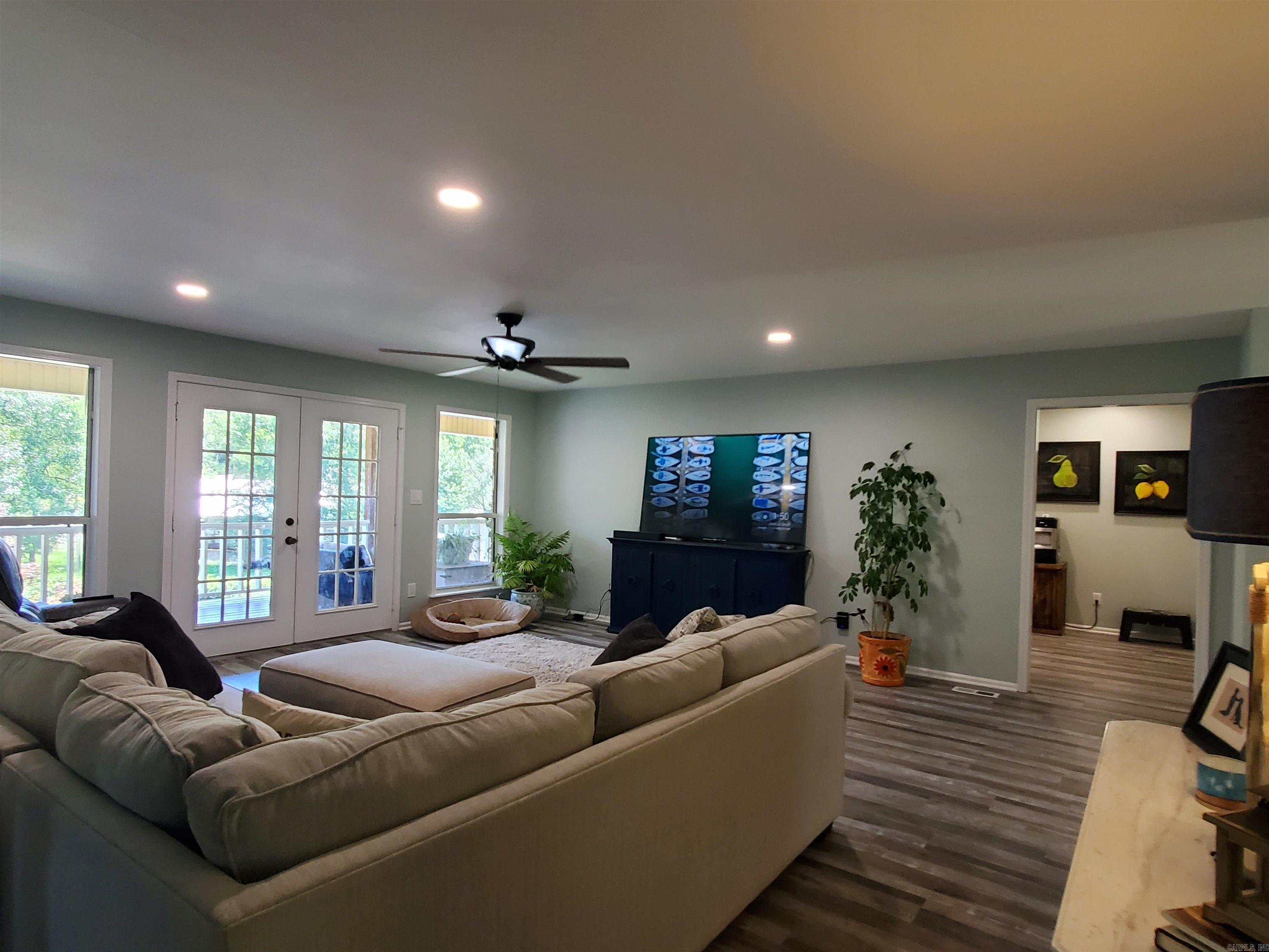 Thornton Ferry Estates - Residential