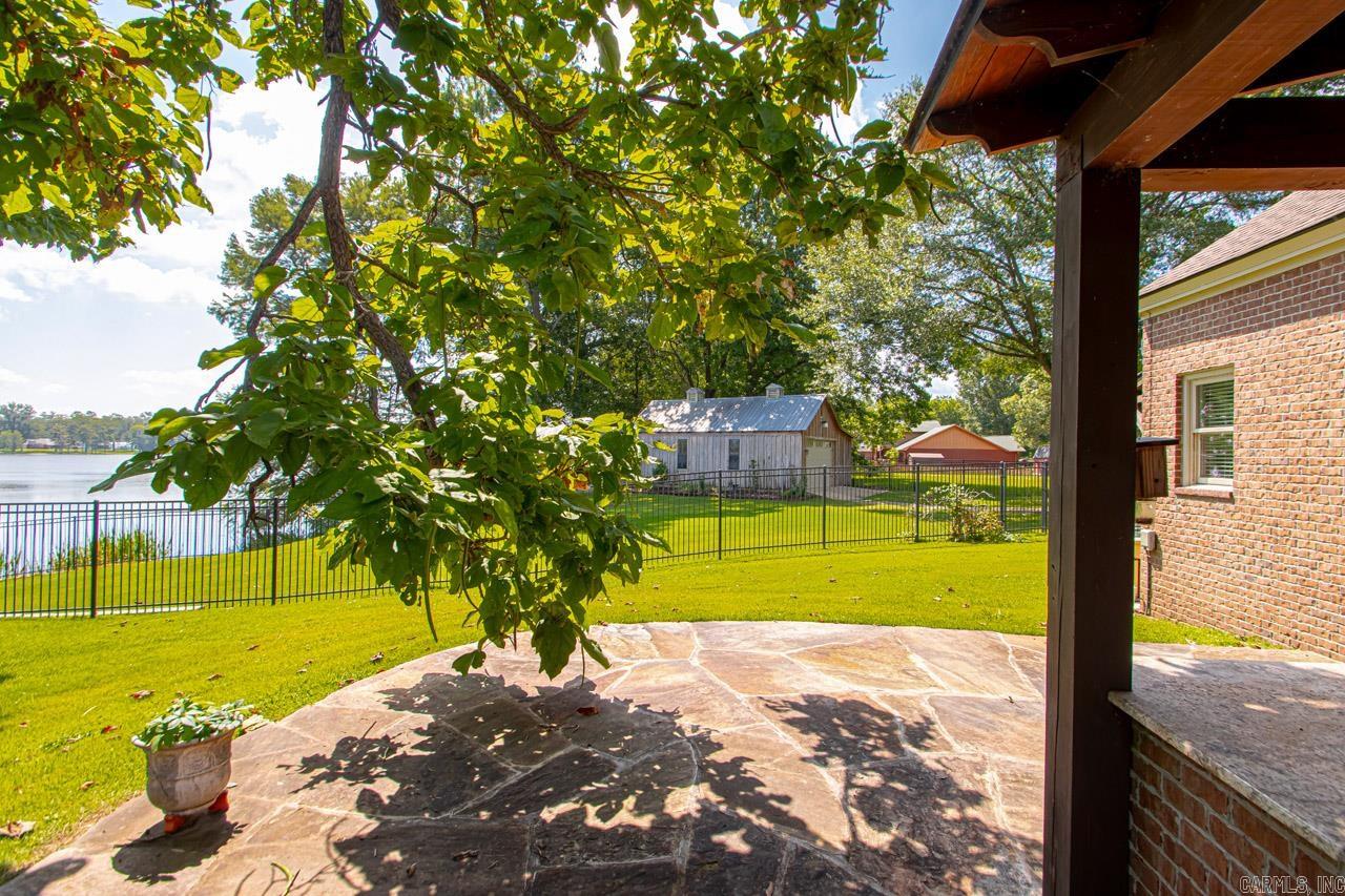 WILLOWS THE - Residential