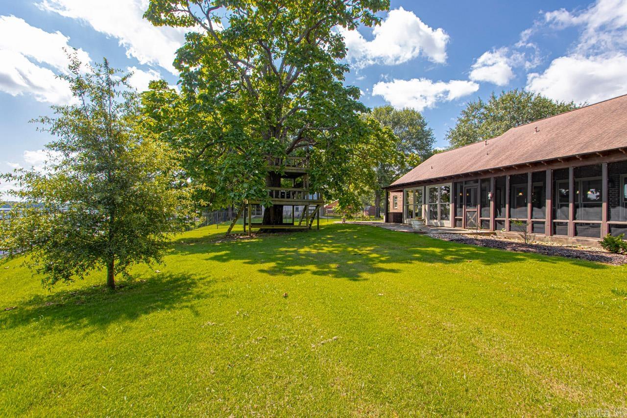 WILLOWS THE - Residential