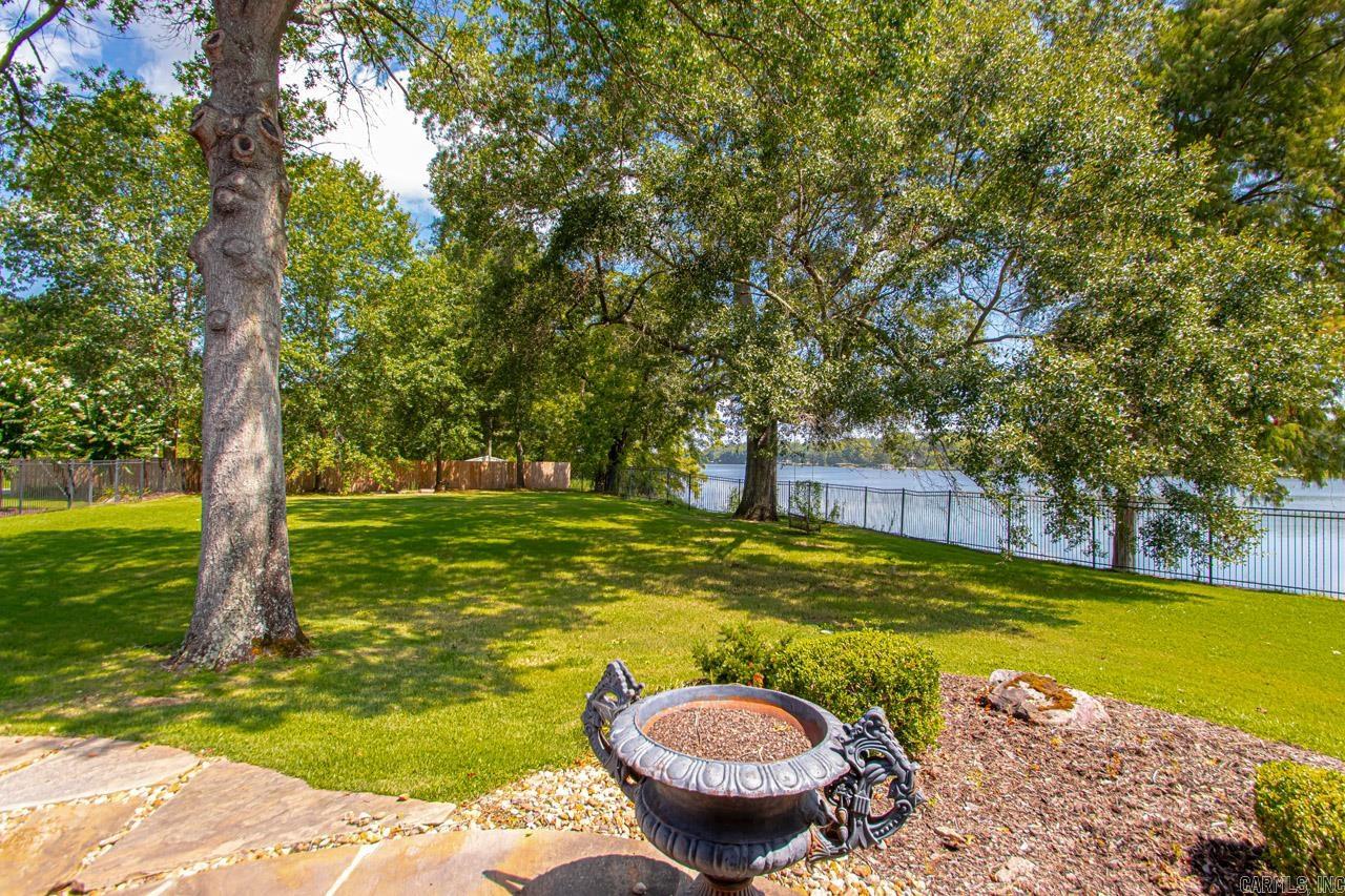 WILLOWS THE - Residential