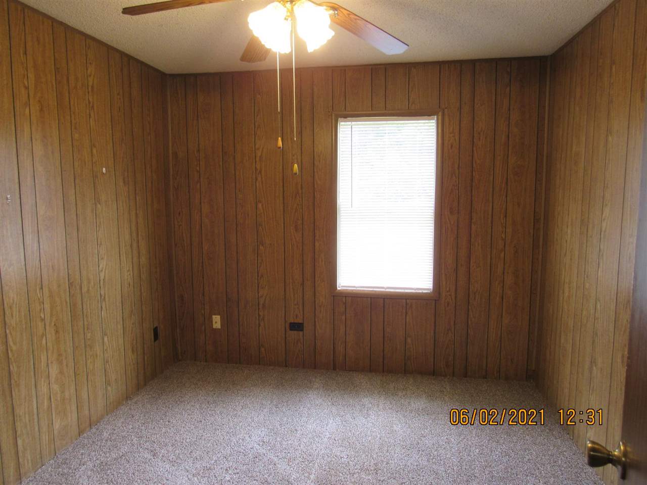 Metes & Bounds - Residential Lease