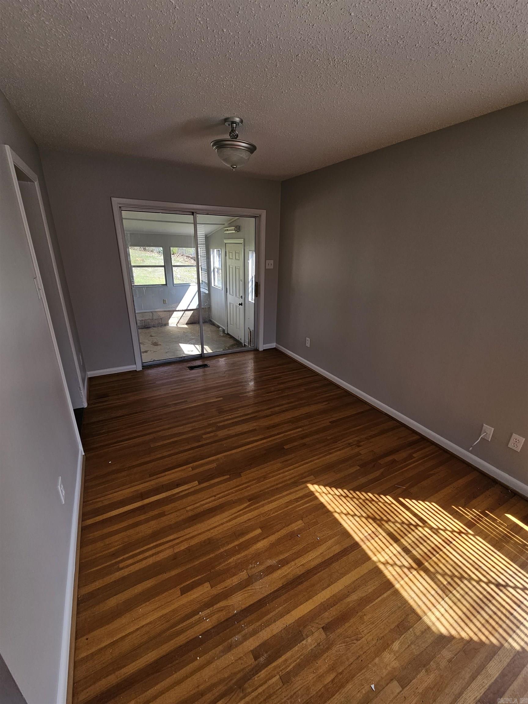 Valley View - Residential Lease