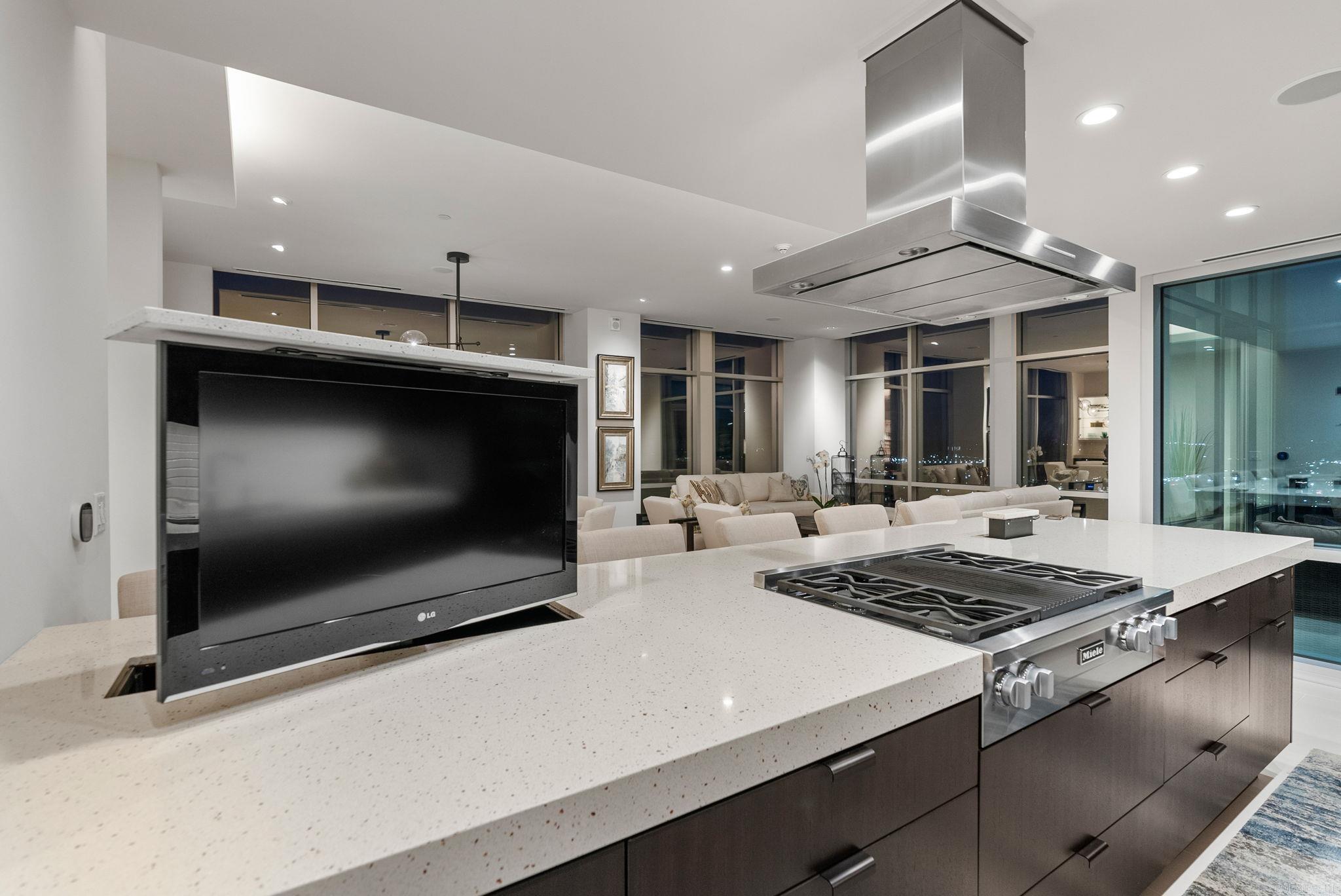 River Market Tower HPR - Residential