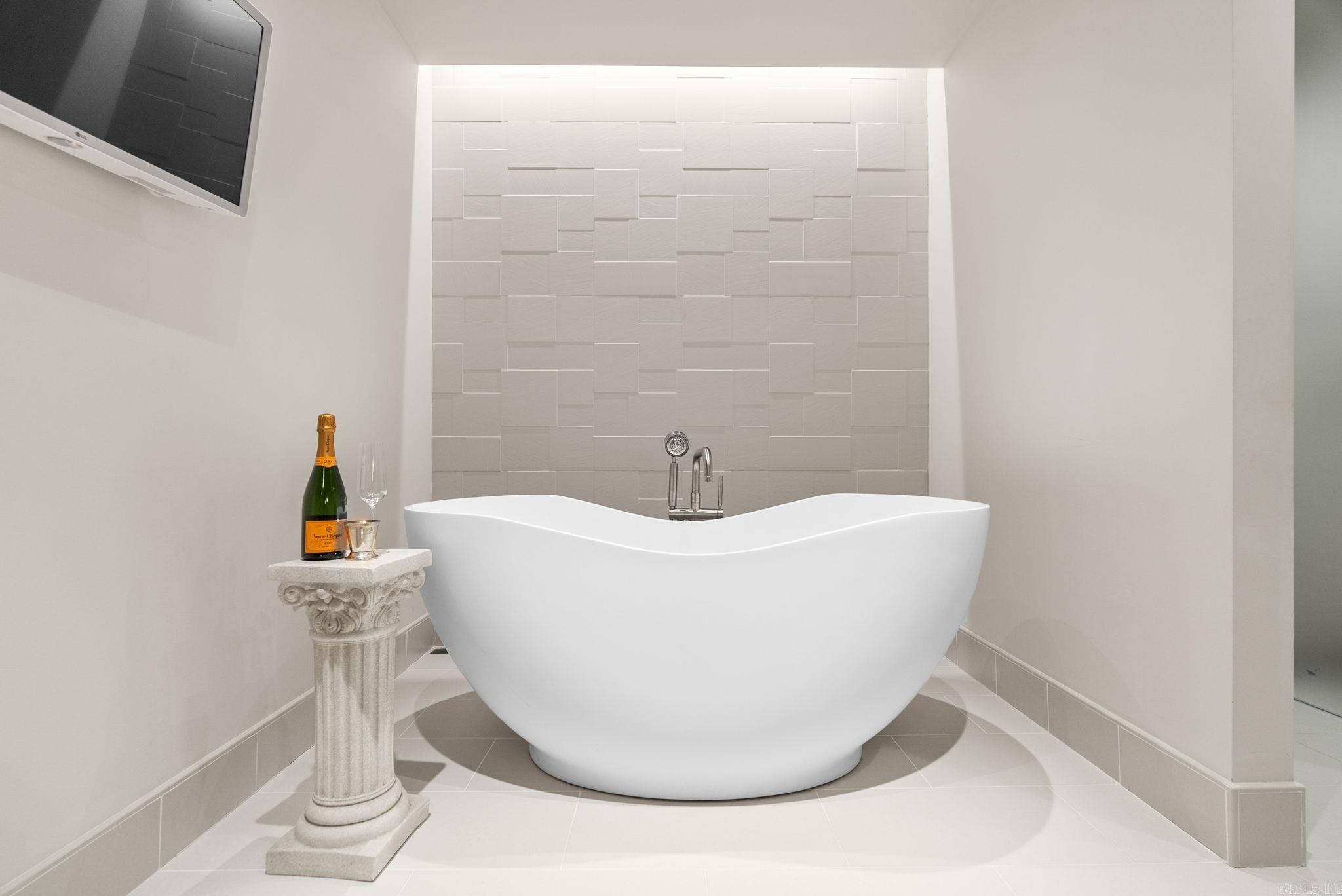 River Market Tower HPR - Residential