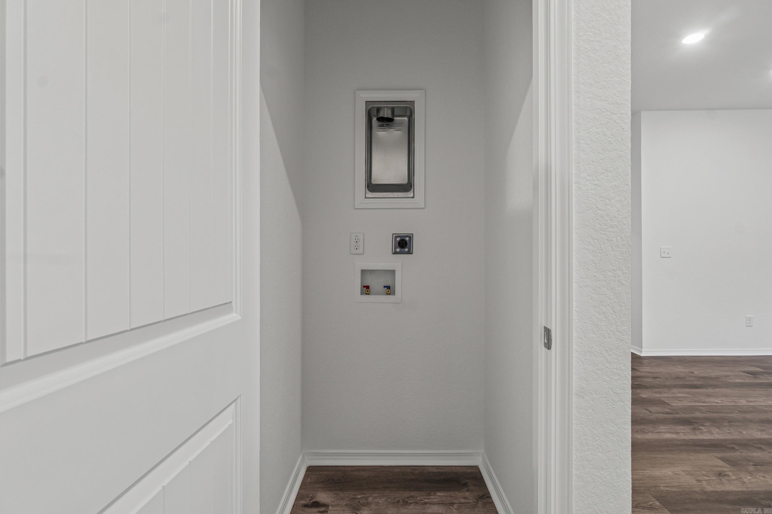 STAGECOACH MEADOWS - Residential