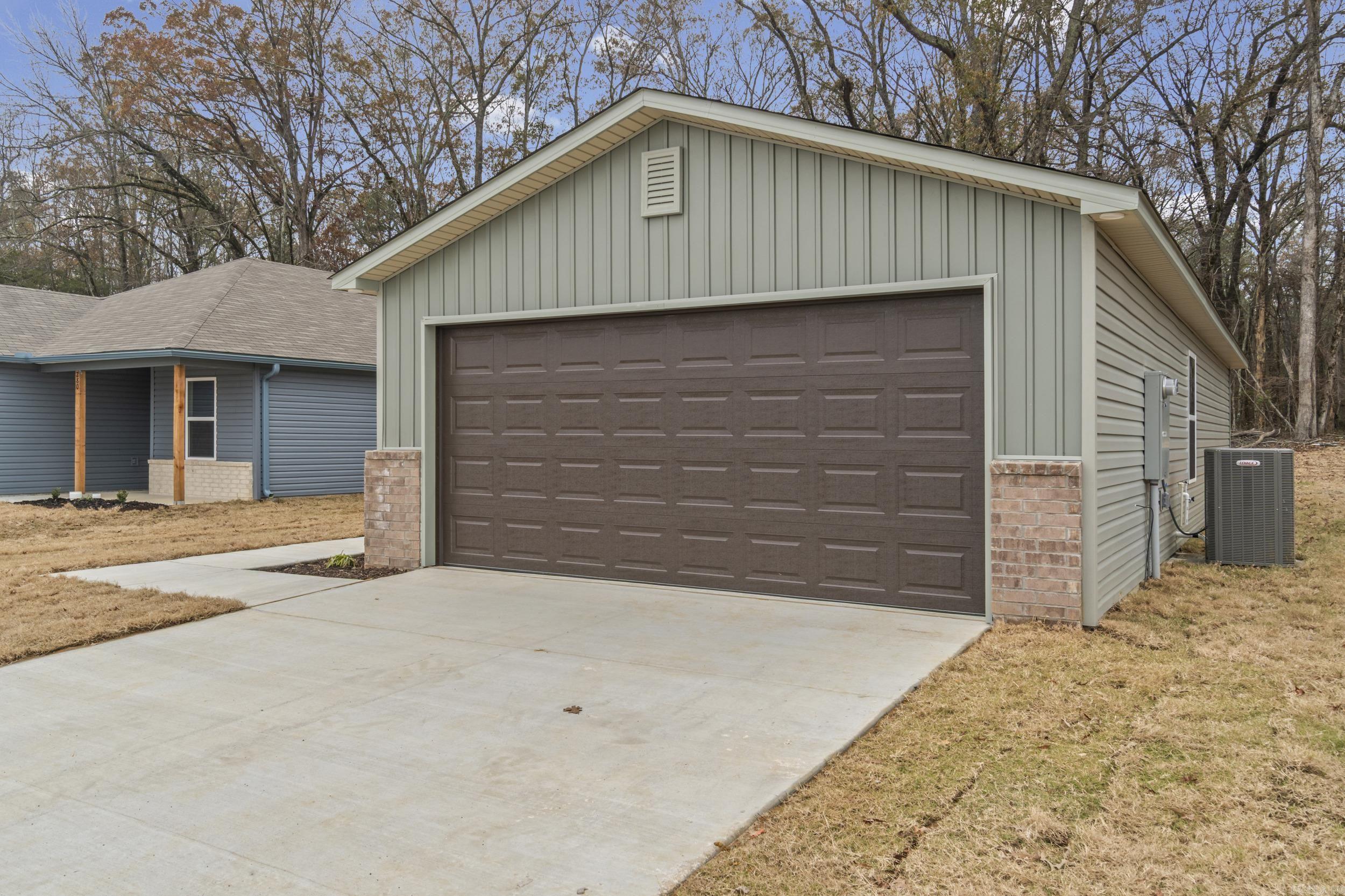 STAGECOACH MEADOWS - Residential