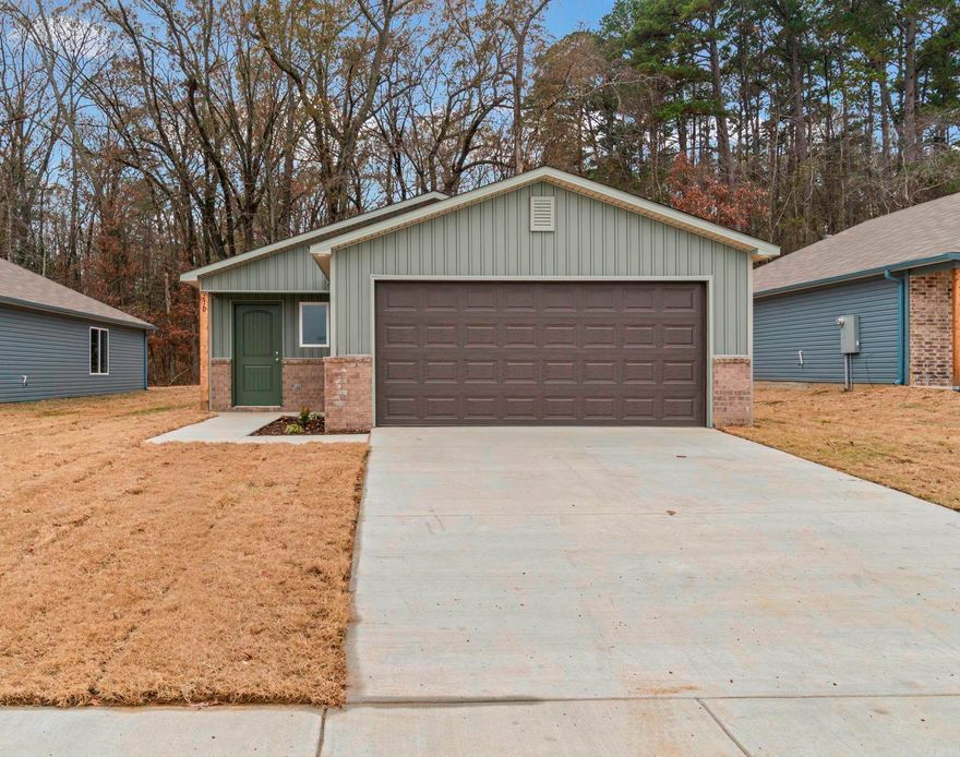 This new single-story Guthrie plan has a spacious and flexible open-concept layout that blends the kitchen, living and dining areas to maximize interior space, and a nearby patio makes it easy to enjoy outdoor entertainment and leisure. Two bedrooms are tucked away to the side for optimal comfort and privacy, including the lavish owner’s suite at the back of the home with a full bathroom and walk-in closet.   **SEE SHOWING REMARKS & AGENT REMARKS FOR IMPORTANT INFORMATION**