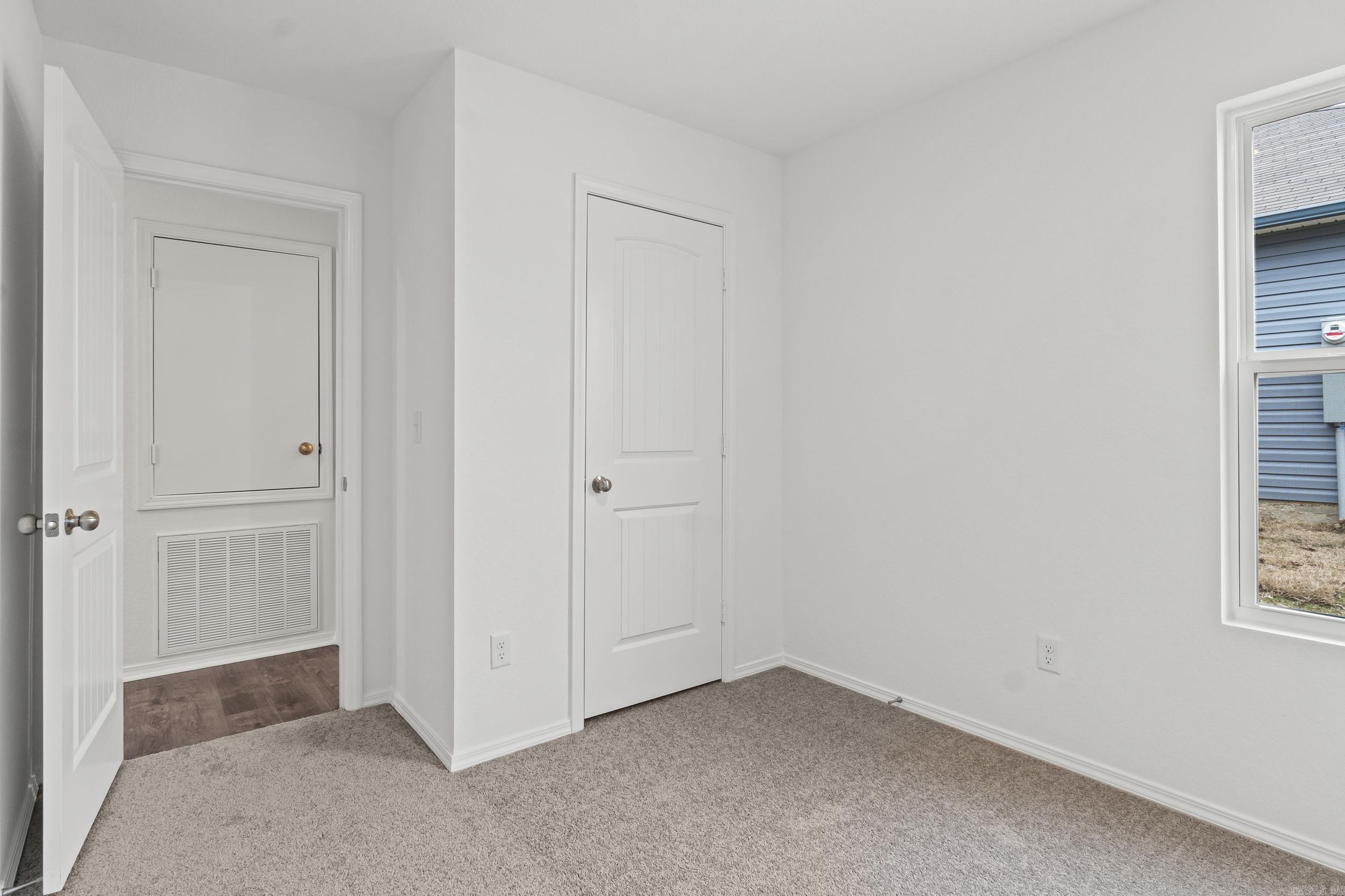 STAGECOACH MEADOWS - Residential