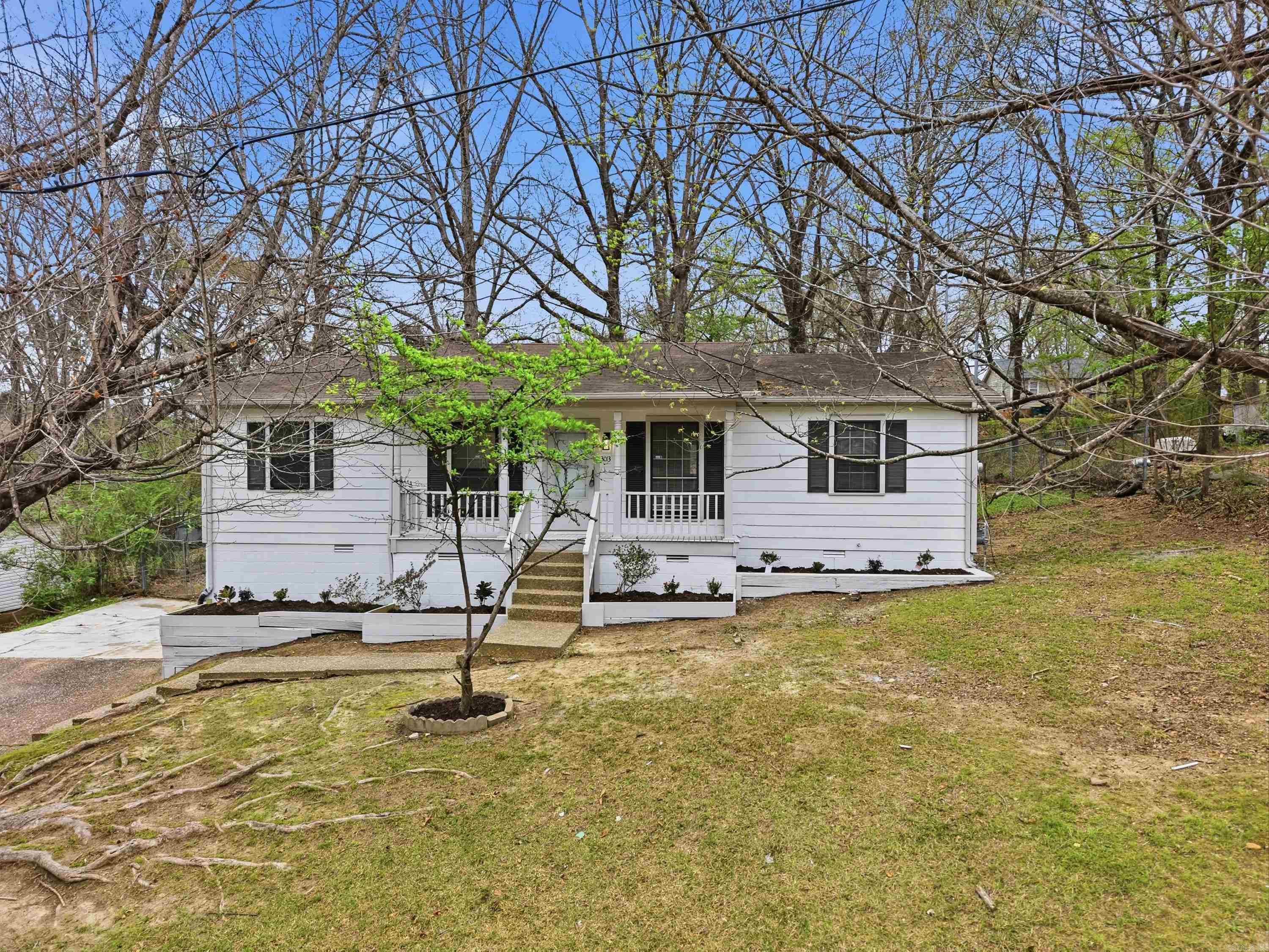 BARROW JOHN - Residential