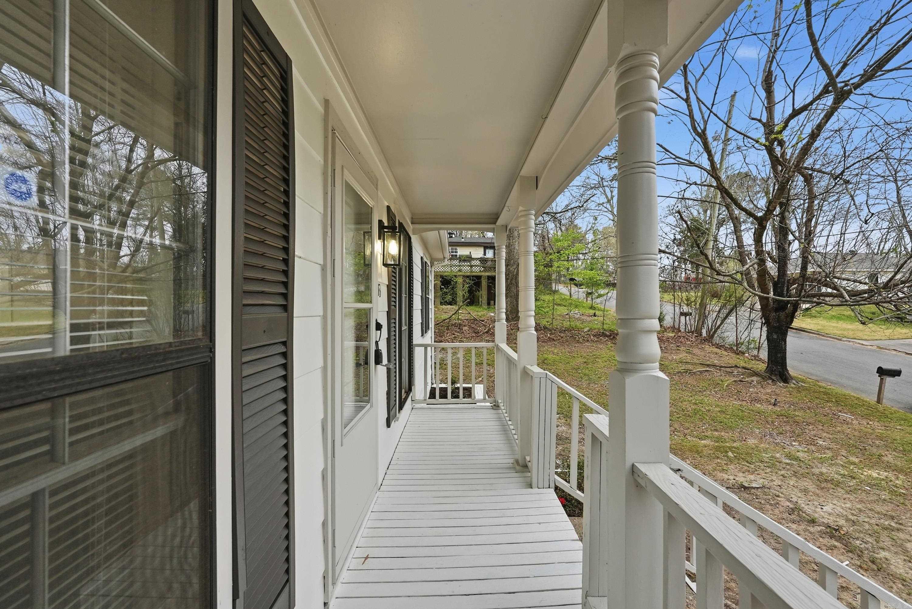 BARROW JOHN - Residential