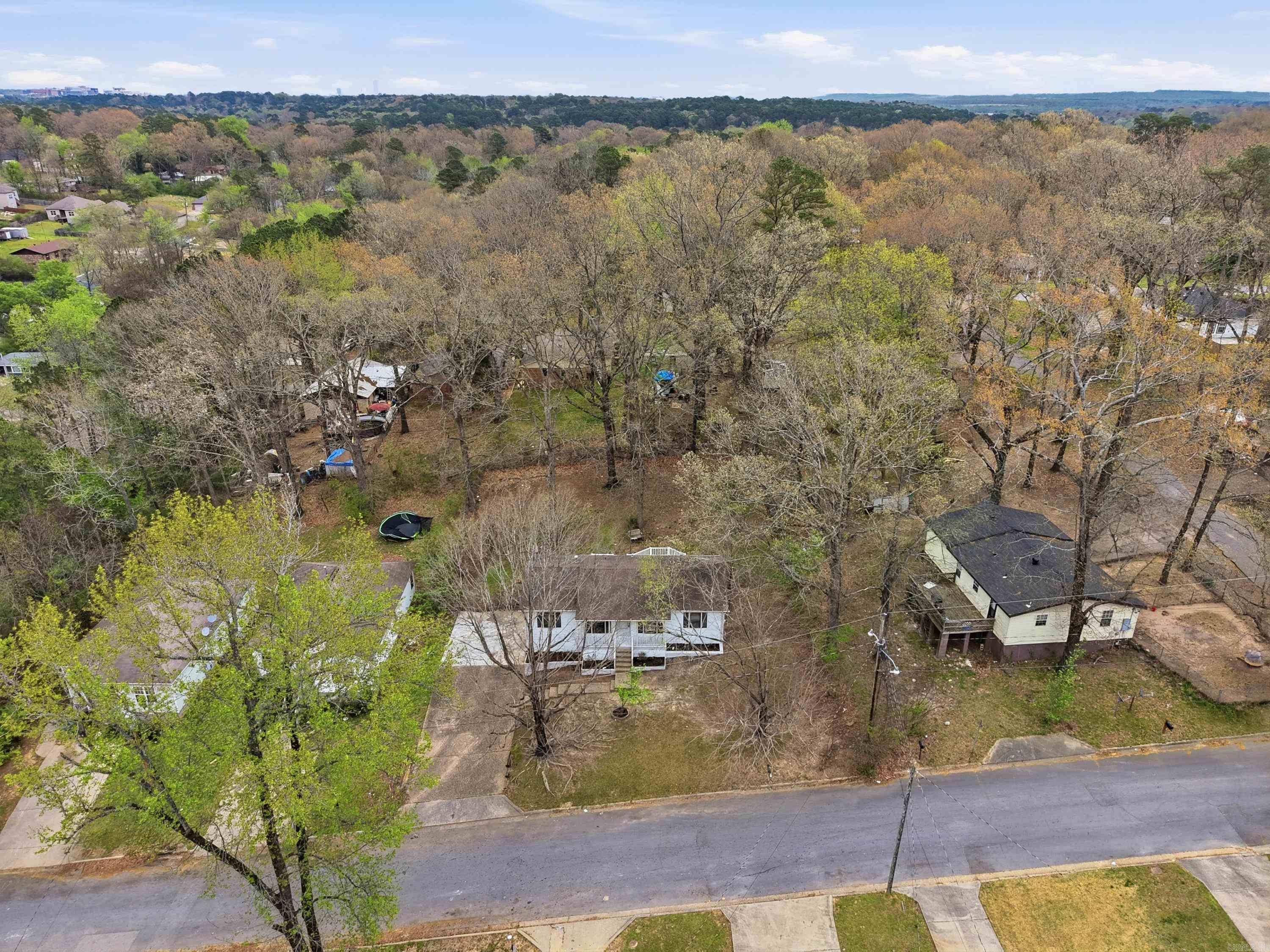 BARROW JOHN - Residential