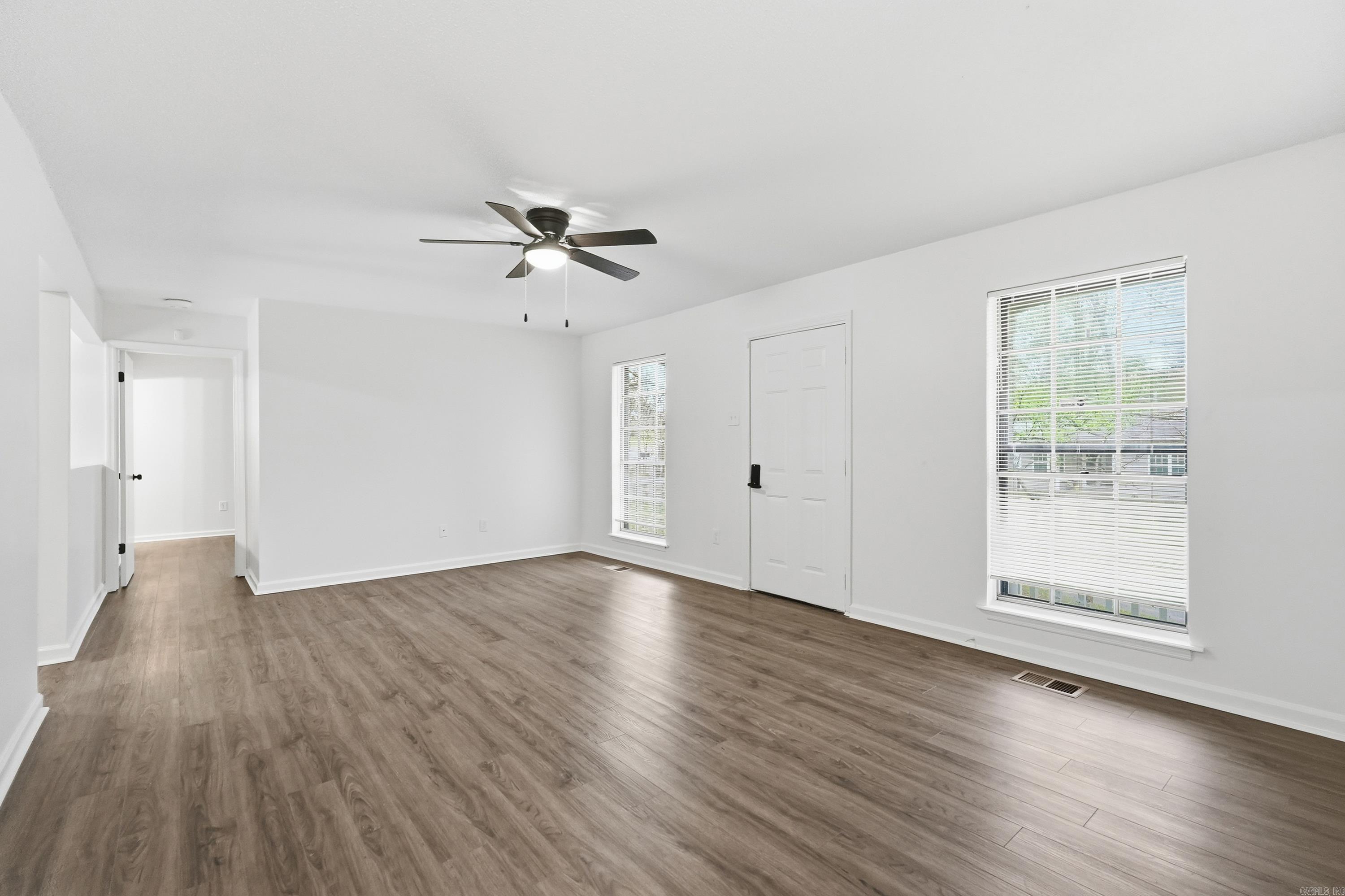 BARROW JOHN - Residential