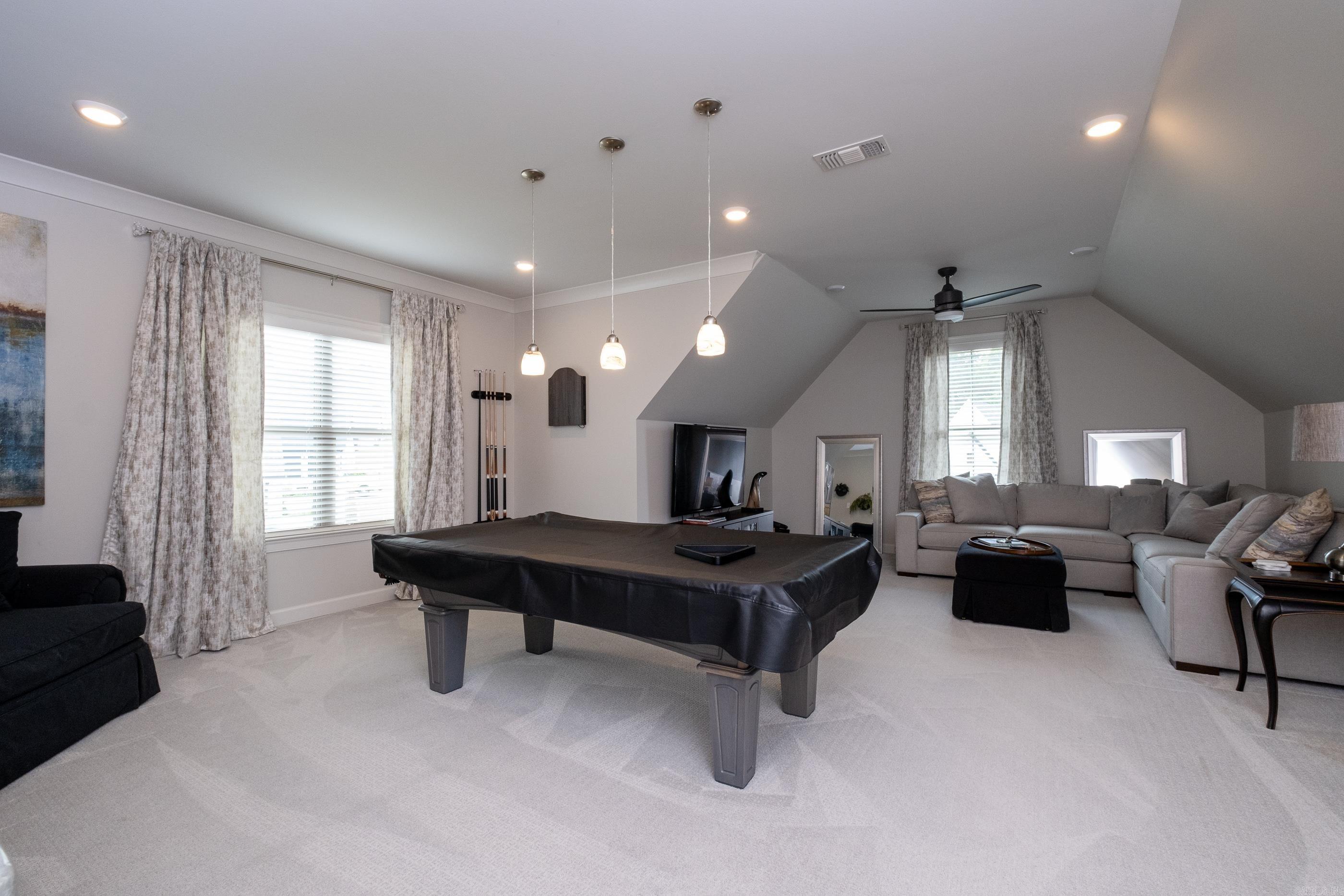 CHENAL VALLEY "FALSTONE COURT" - Residential