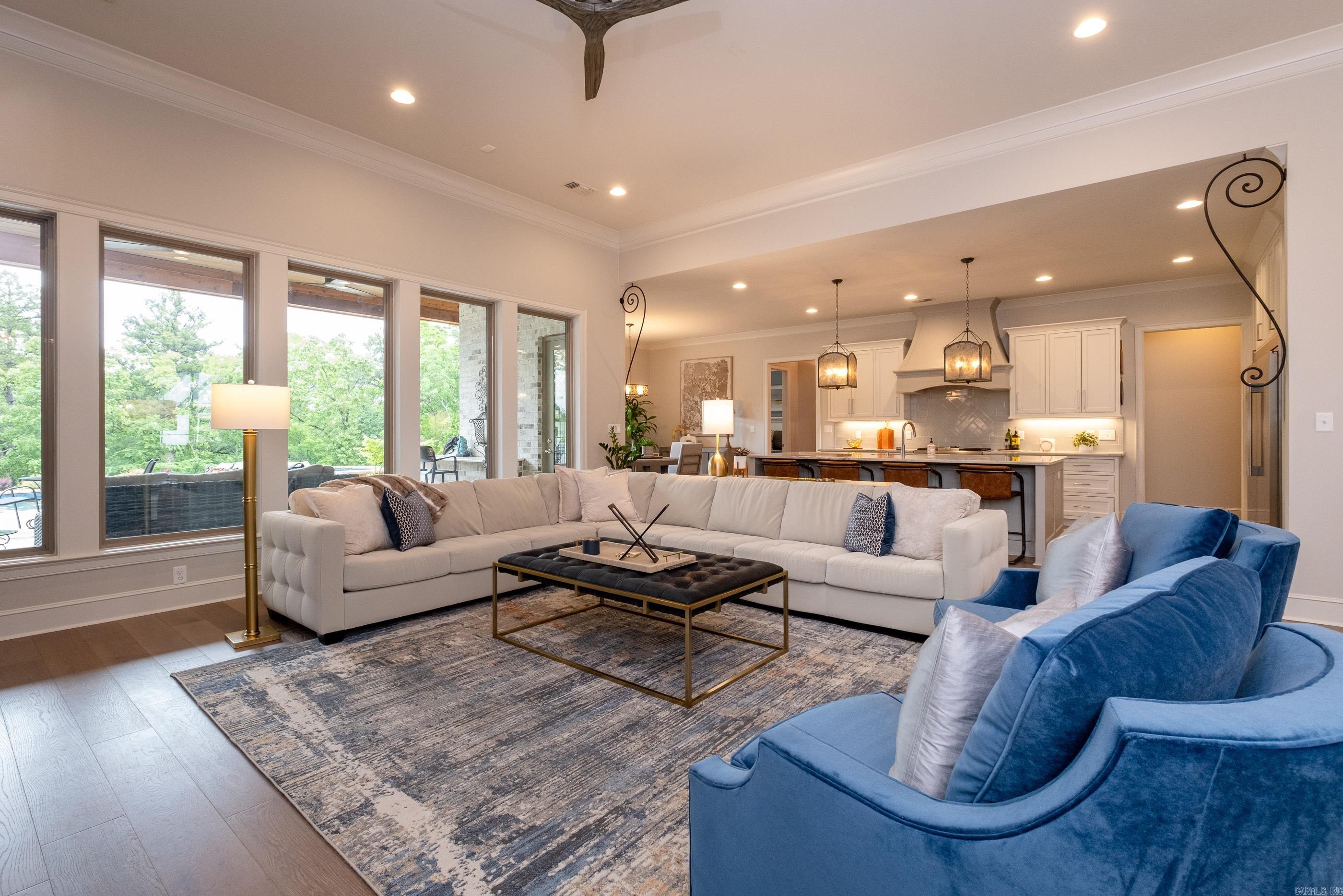 CHENAL VALLEY "FALSTONE COURT" - Residential