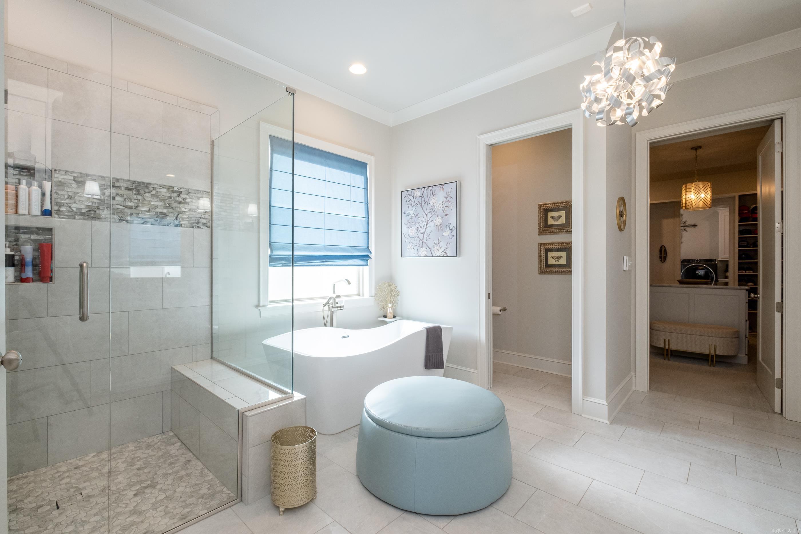 CHENAL VALLEY "FALSTONE COURT" - Residential