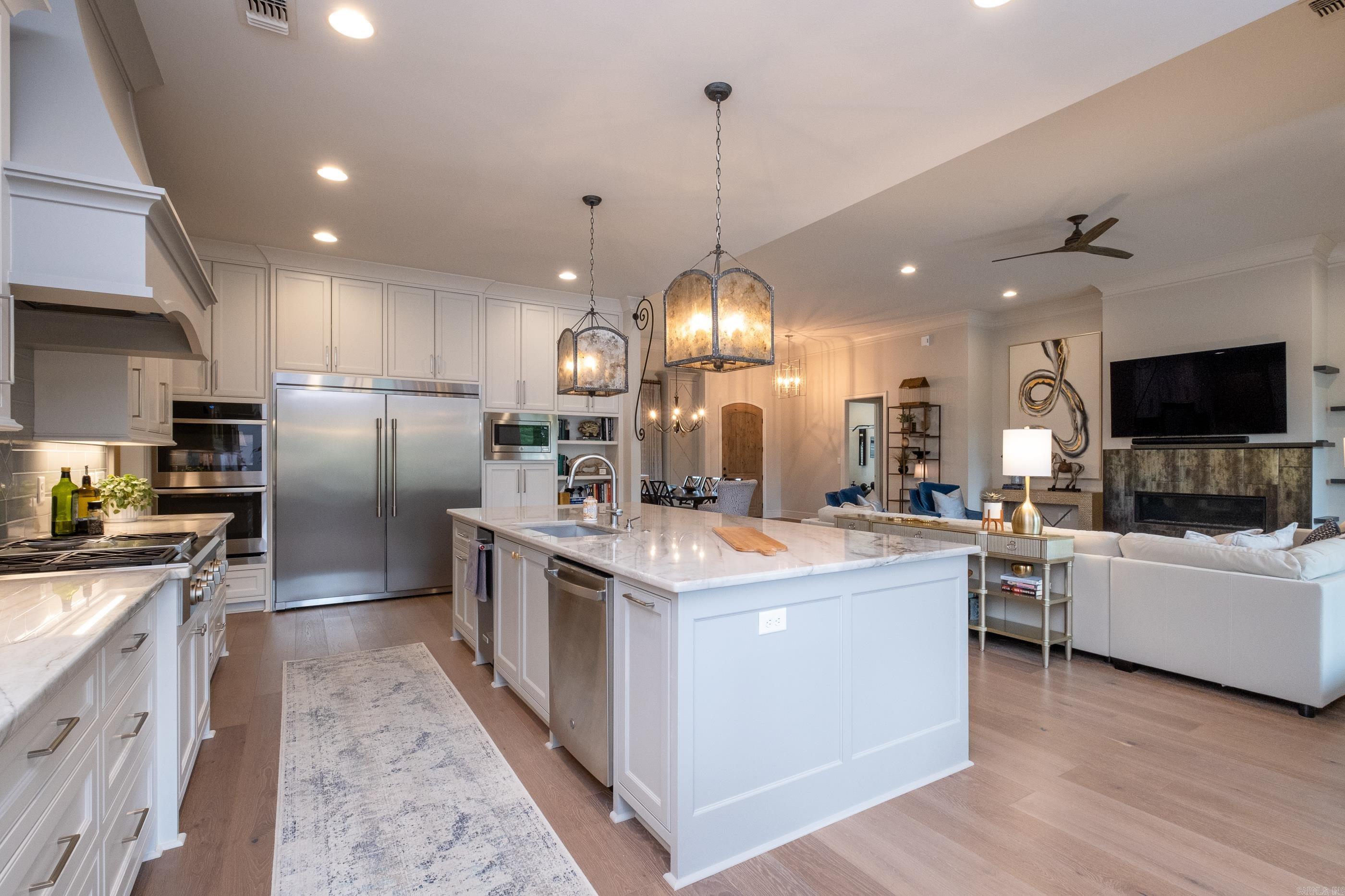 CHENAL VALLEY "FALSTONE COURT" - Residential