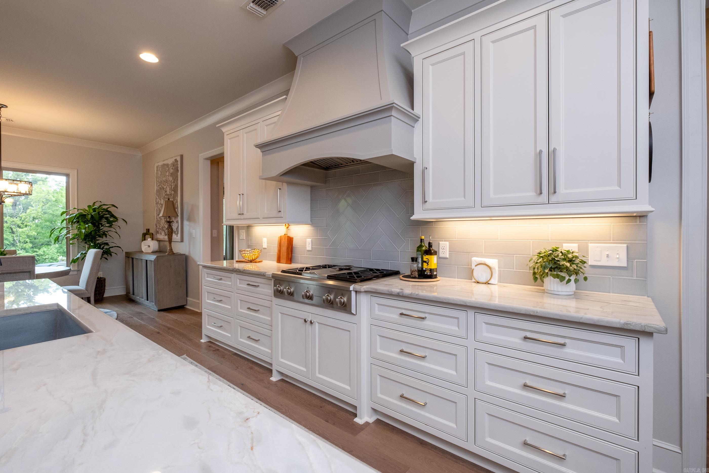 CHENAL VALLEY "FALSTONE COURT" - Residential