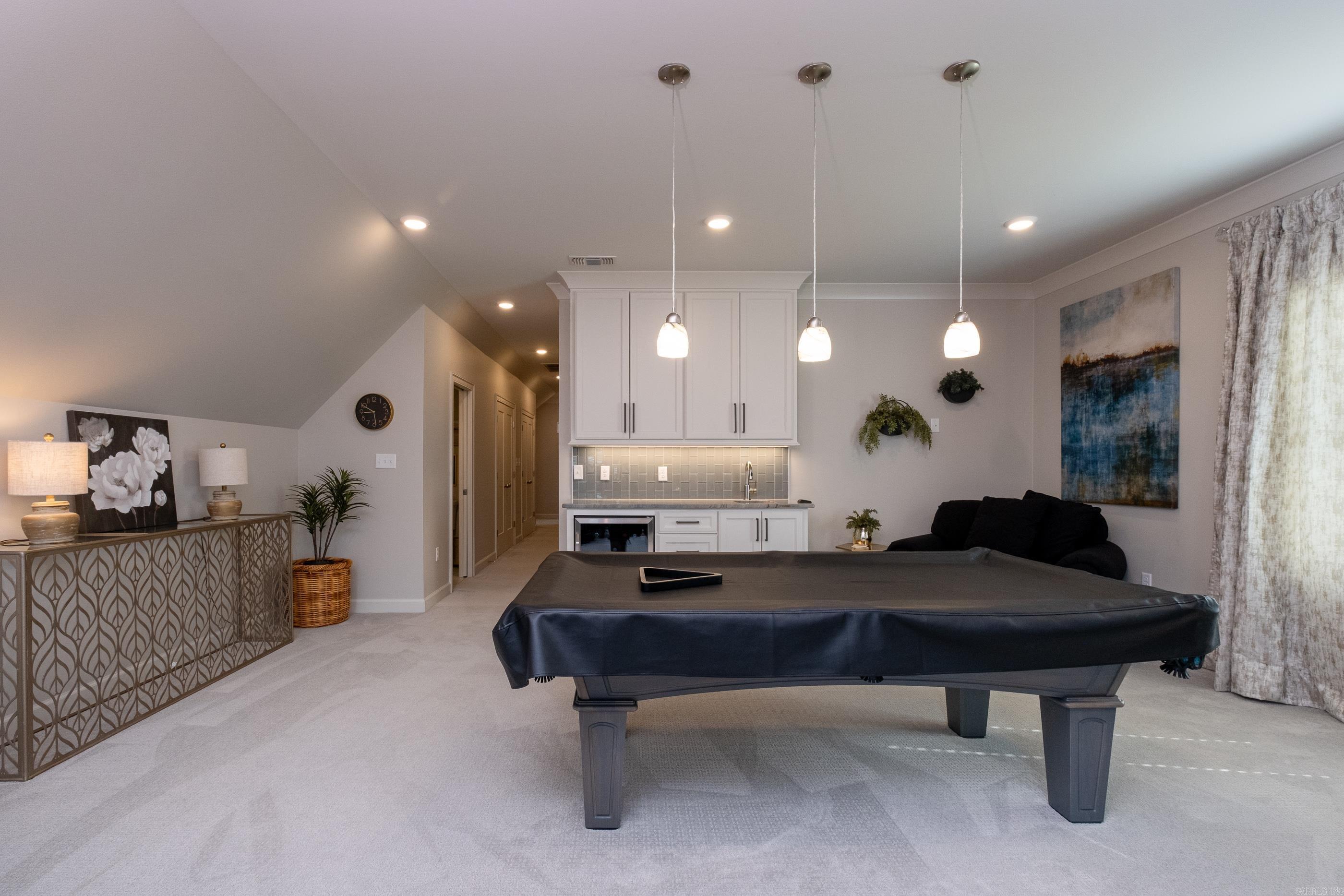 CHENAL VALLEY "FALSTONE COURT" - Residential