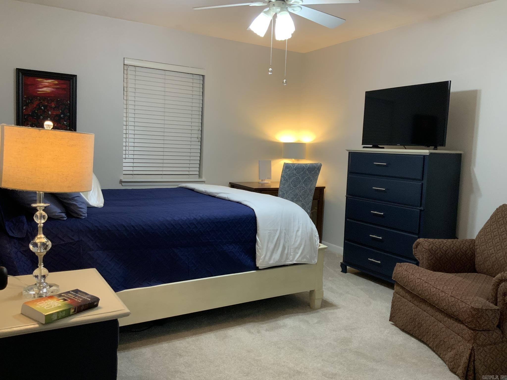 PINE WOOD HILL ADDN - Residential