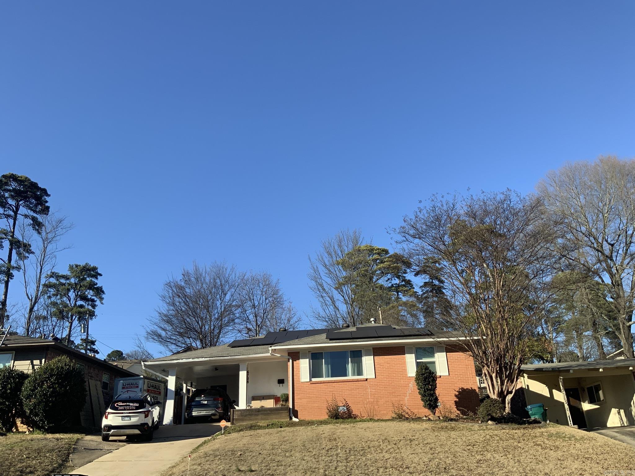 PINE WOOD HILL ADDN - Residential