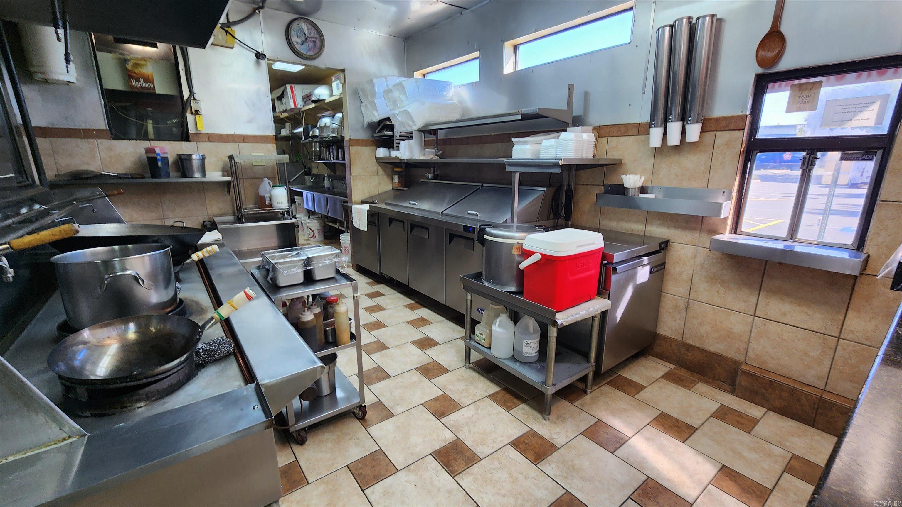 Metes & Bounds - Commercial Sale