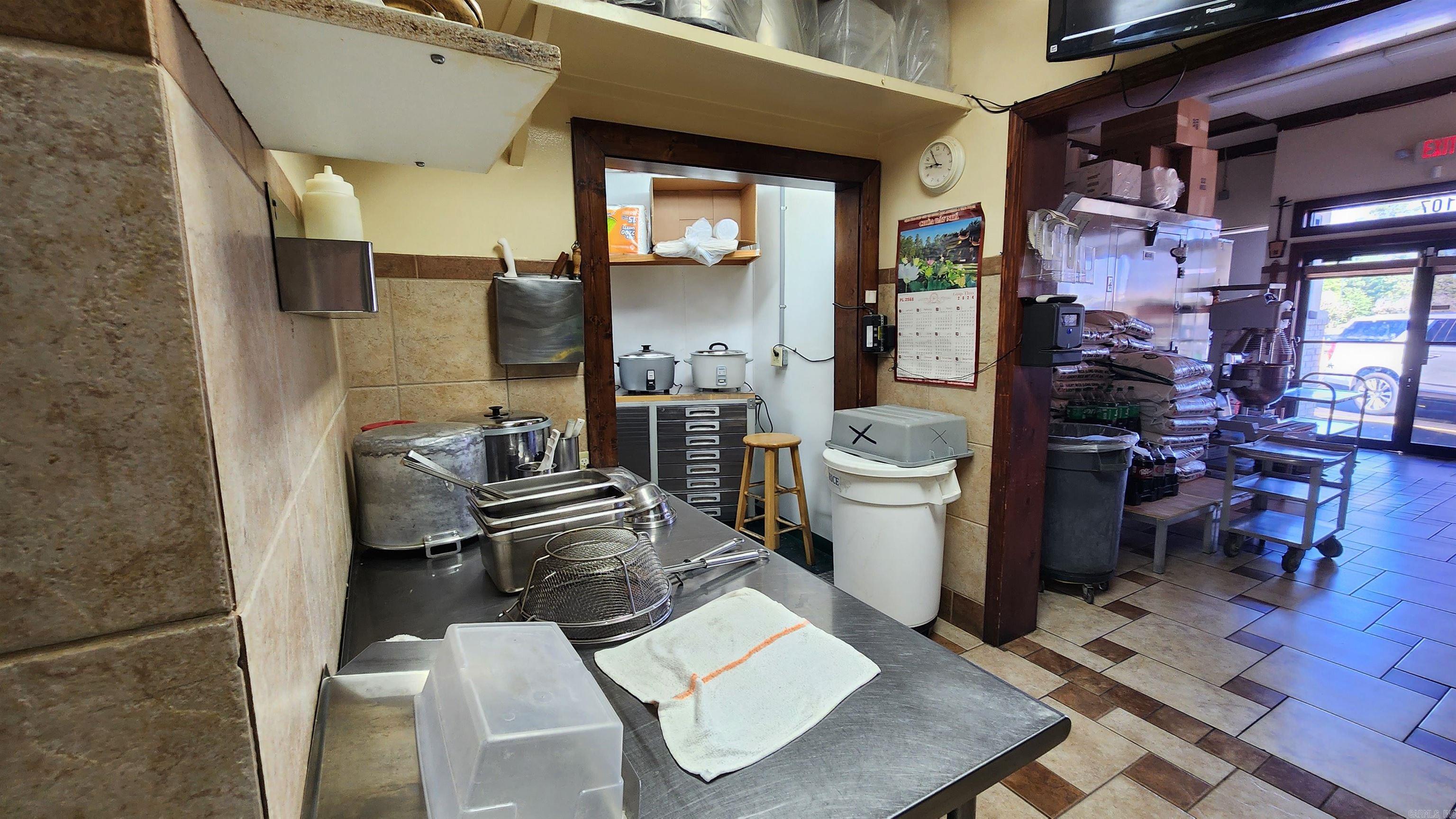 Metes & Bounds - Commercial Sale