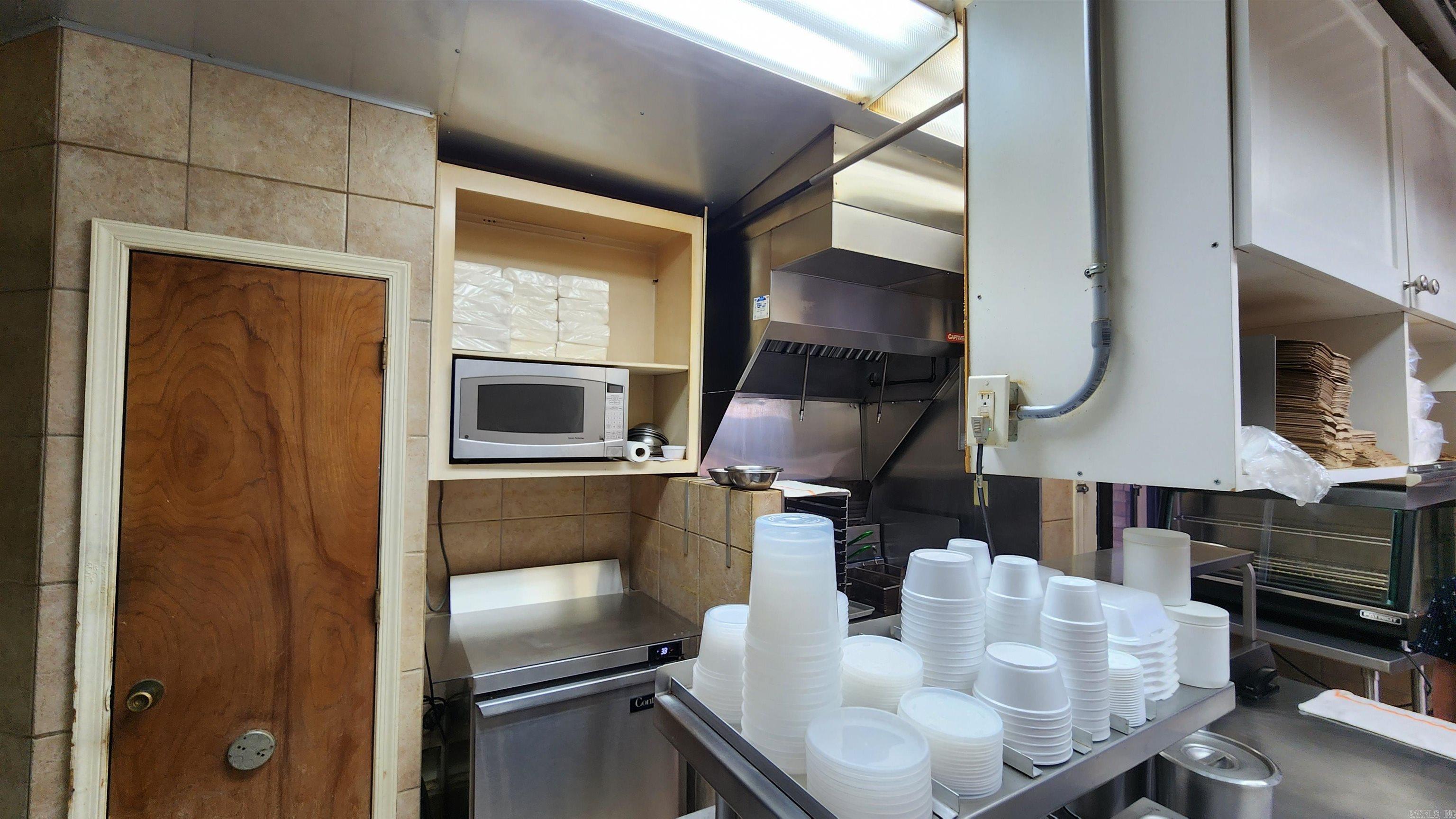 Metes & Bounds - Commercial Sale