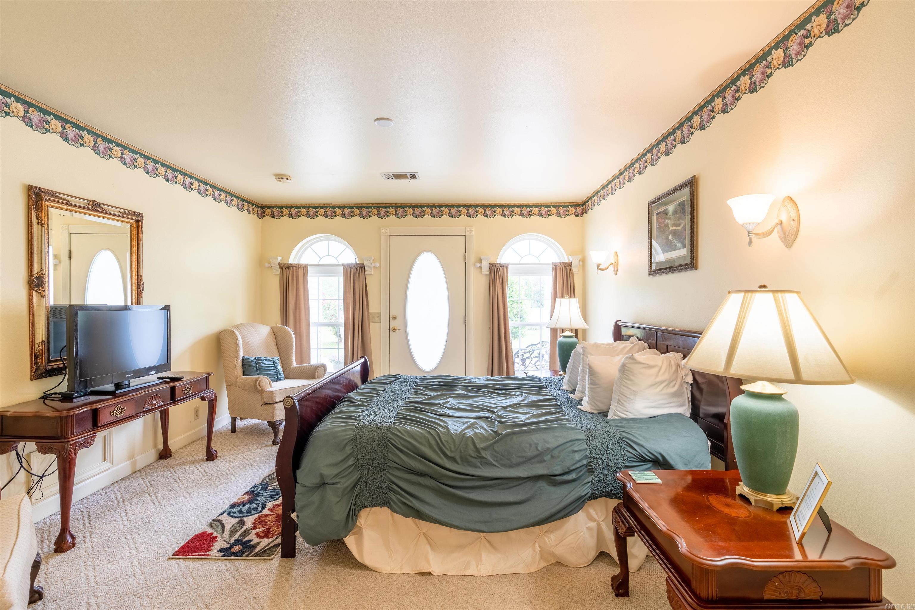 Metes & Bounds - Residential Income