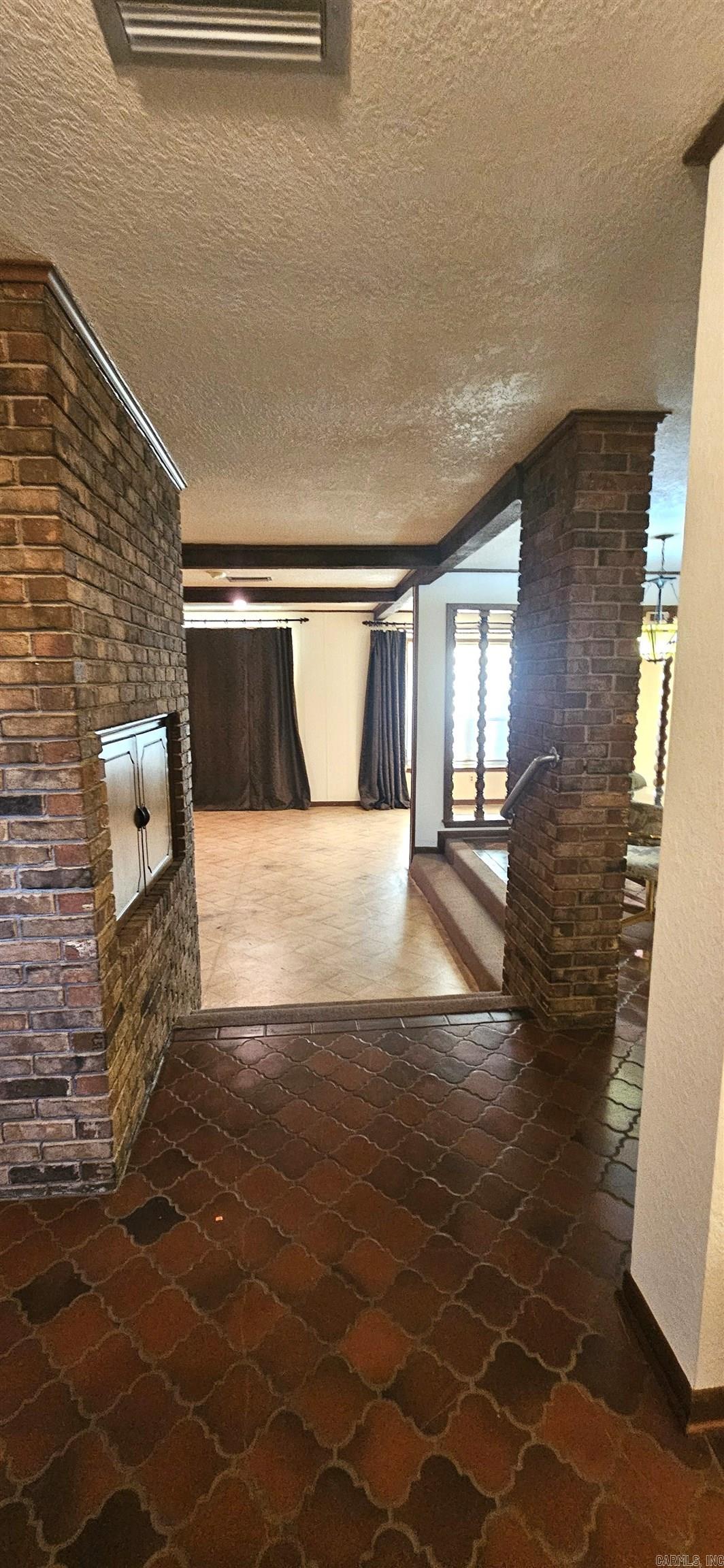 NORTH GREENWOOD - Residential