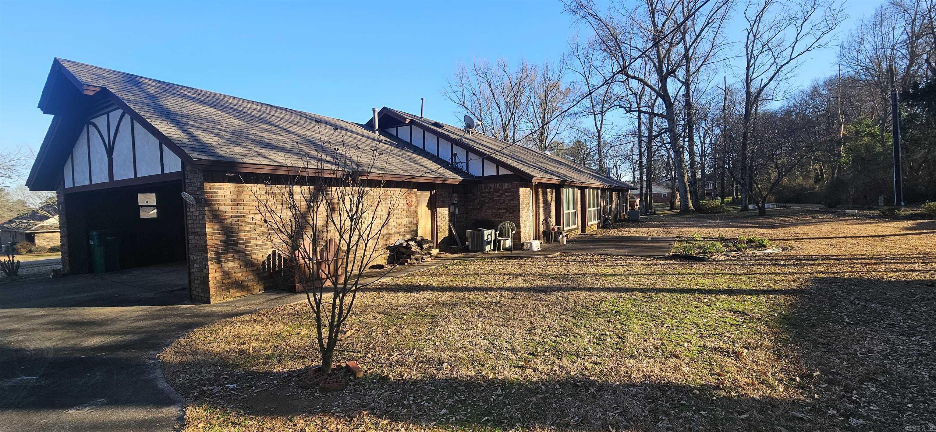 NORTH GREENWOOD - Residential