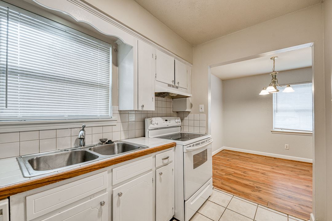 Ruby Park - Residential Lease