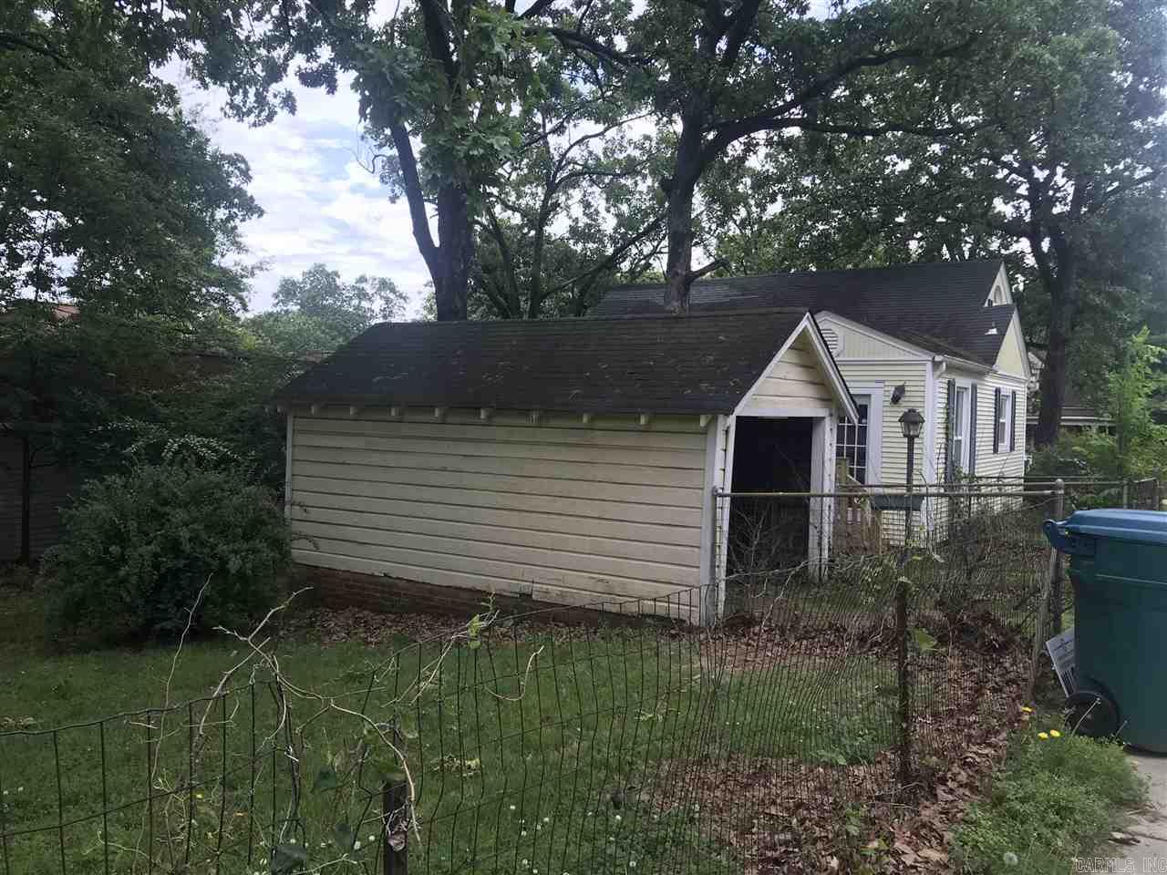 Elmhurst - Residential Lease