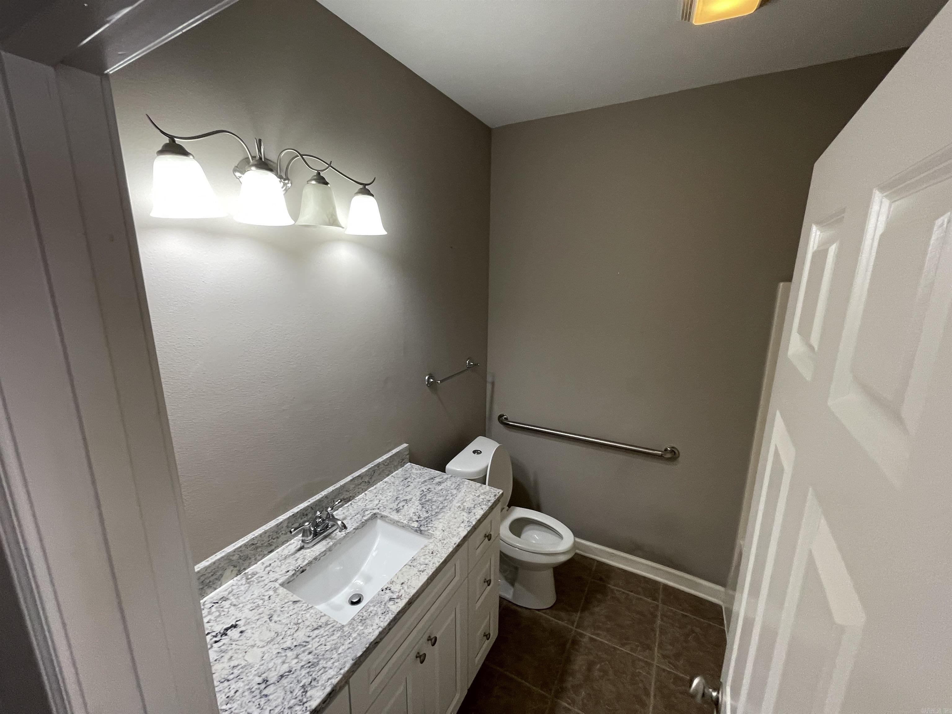 THE OAKS - Residential