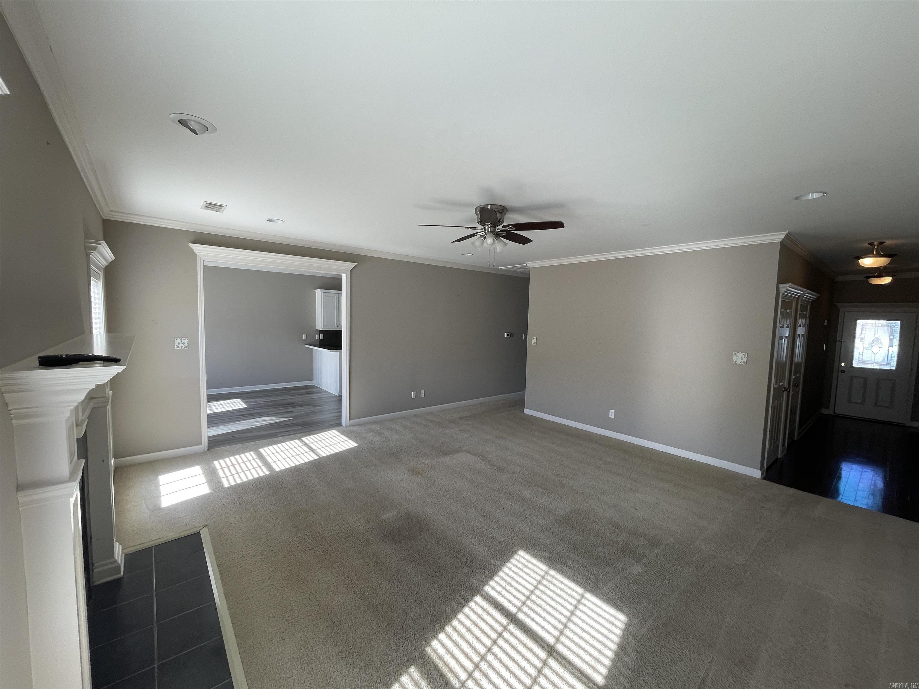 THE OAKS - Residential