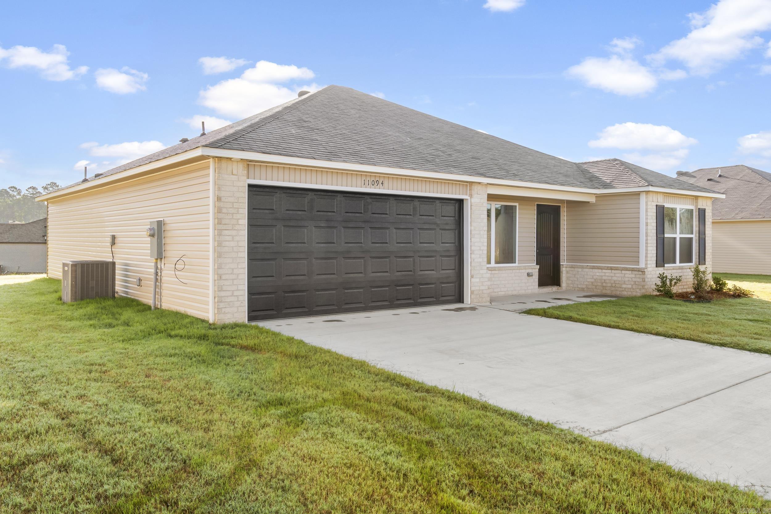 SPRINGLAKE TRAILS - Residential