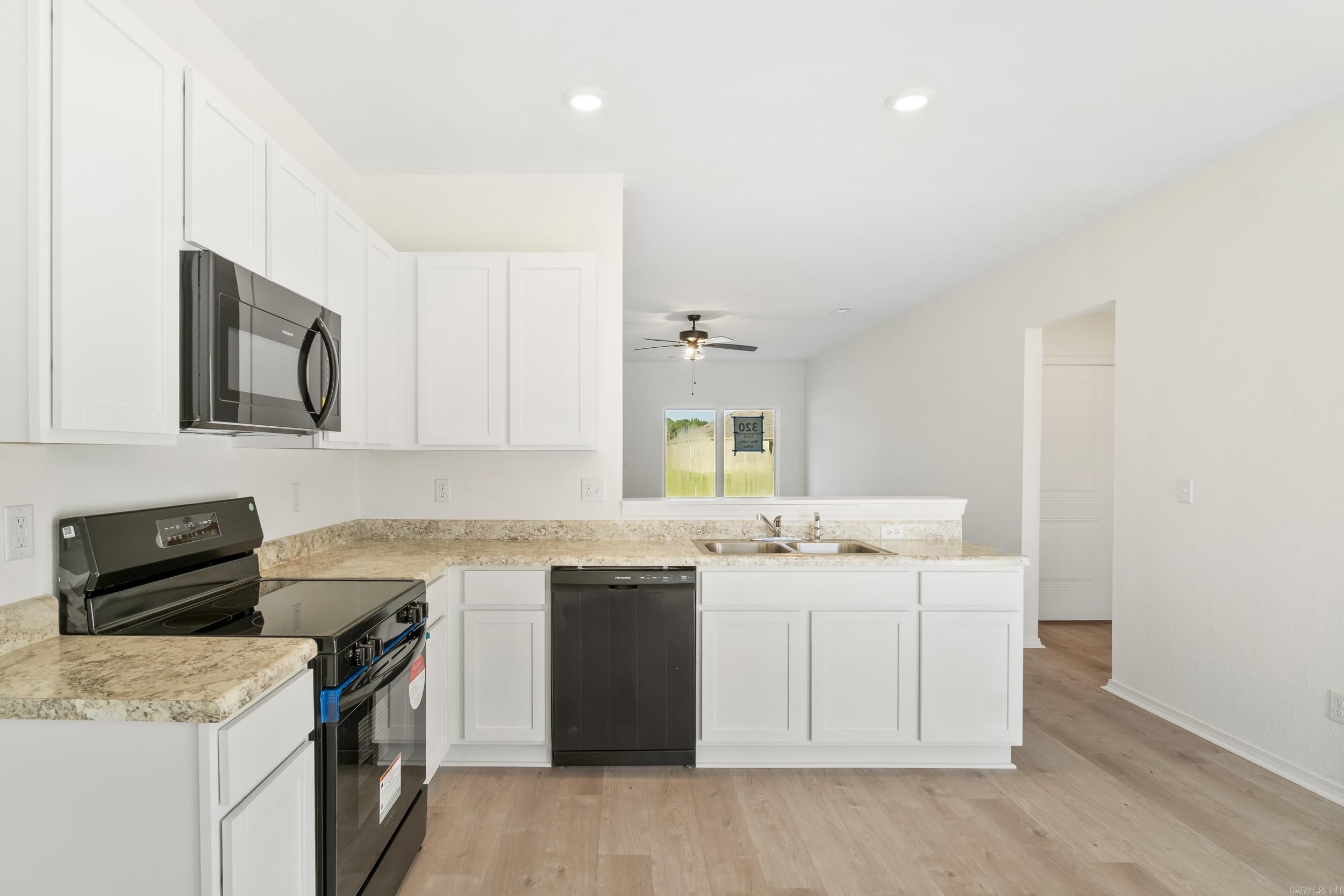 SPRINGLAKE TRAILS - Residential