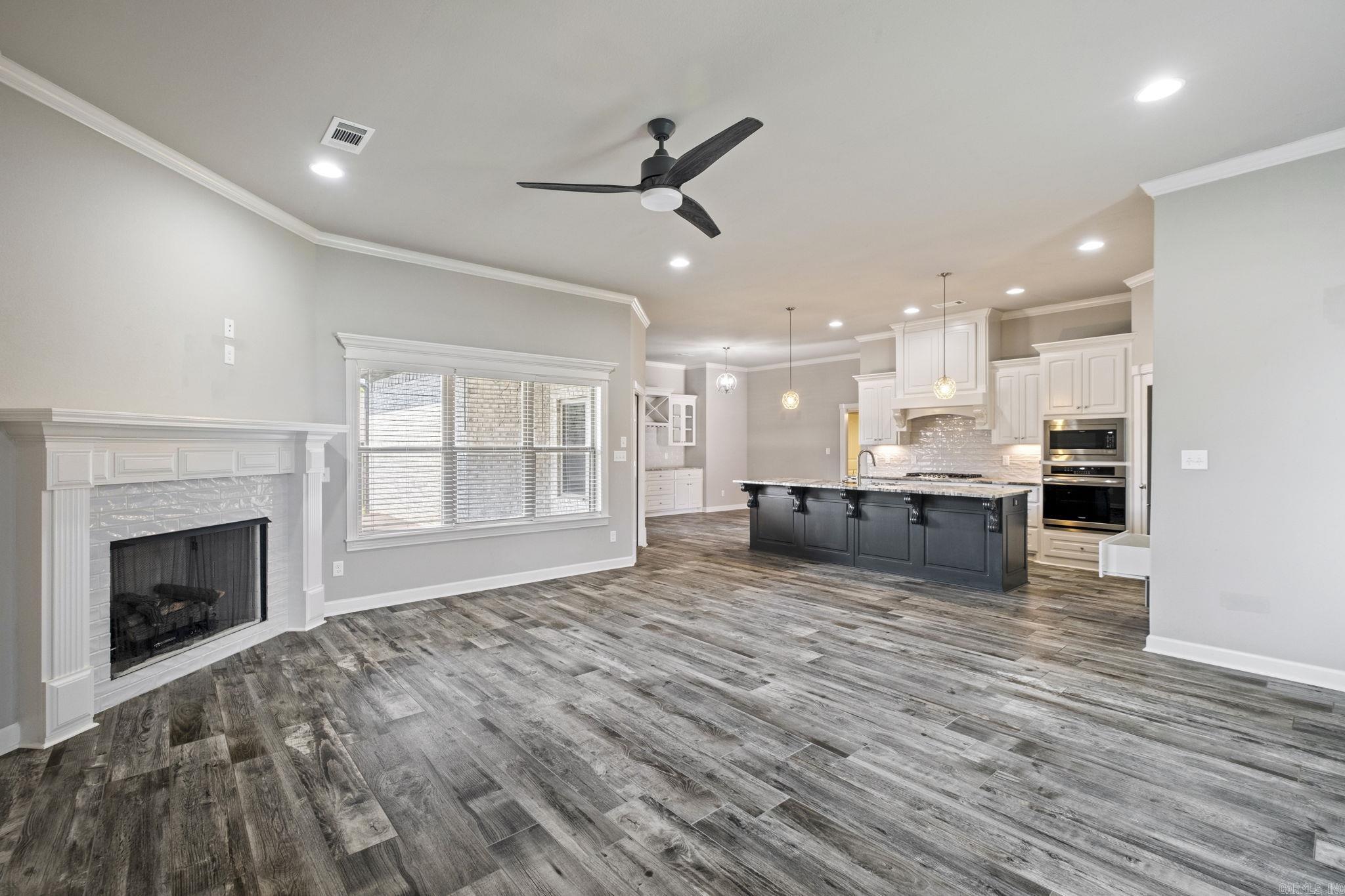 MILLERS GLENN - Residential Lease