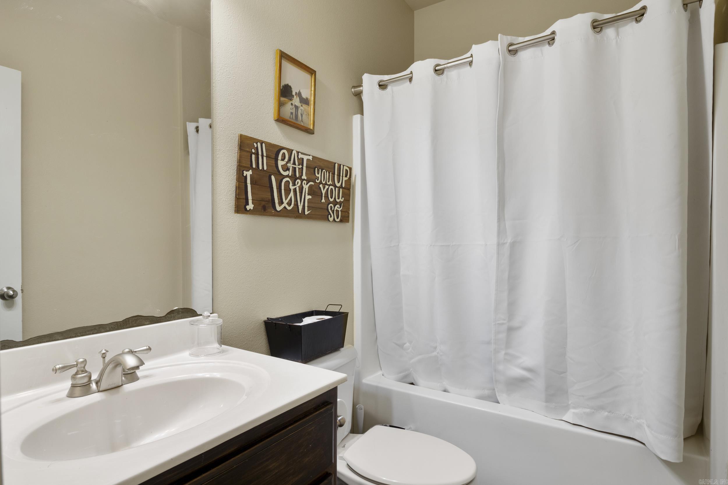 Brentwood Villas - Residential