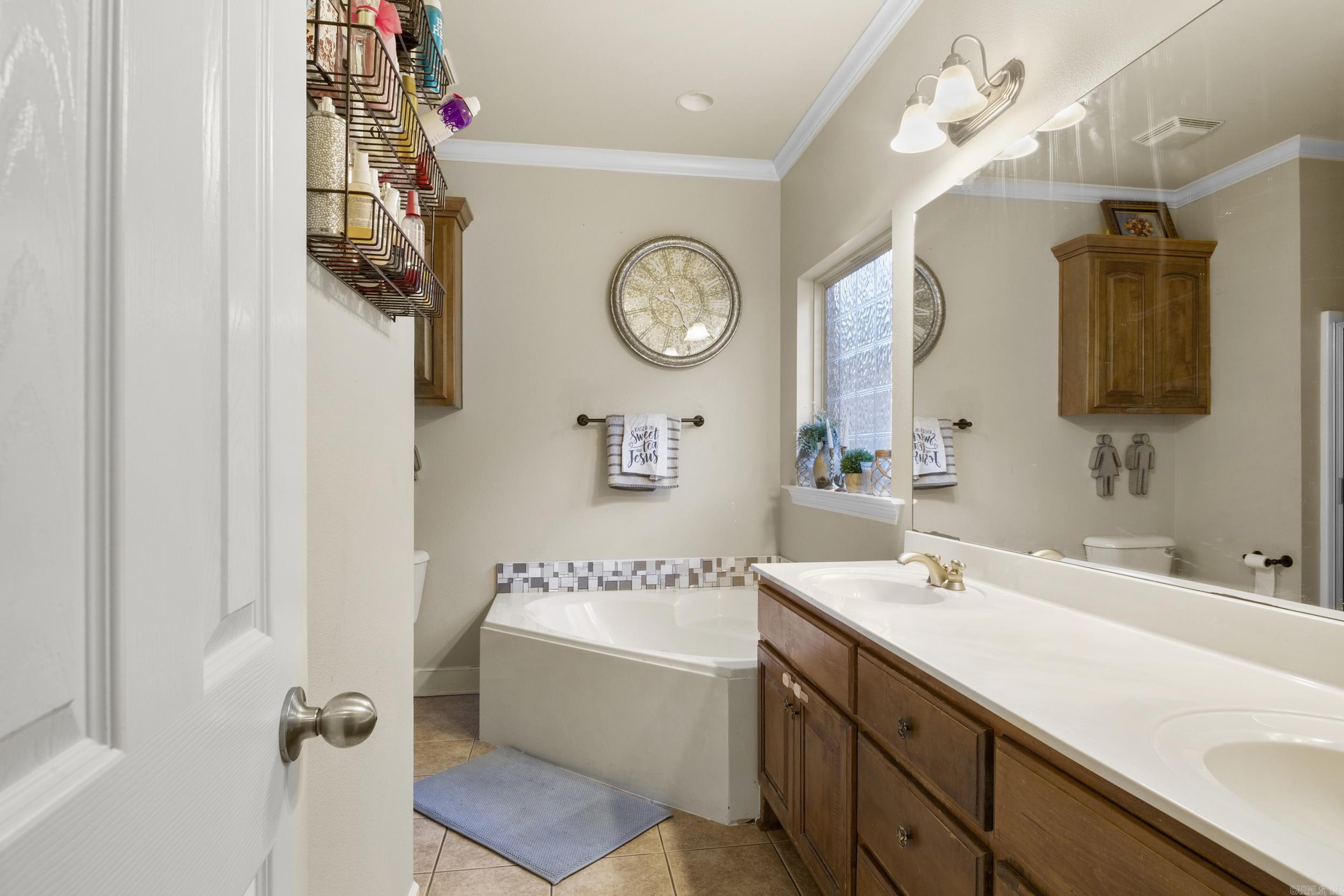 Brentwood Villas - Residential