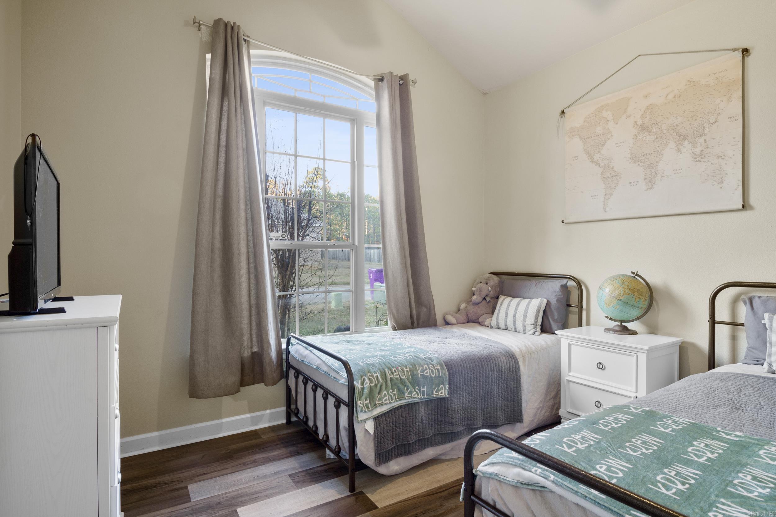 Brentwood Villas - Residential