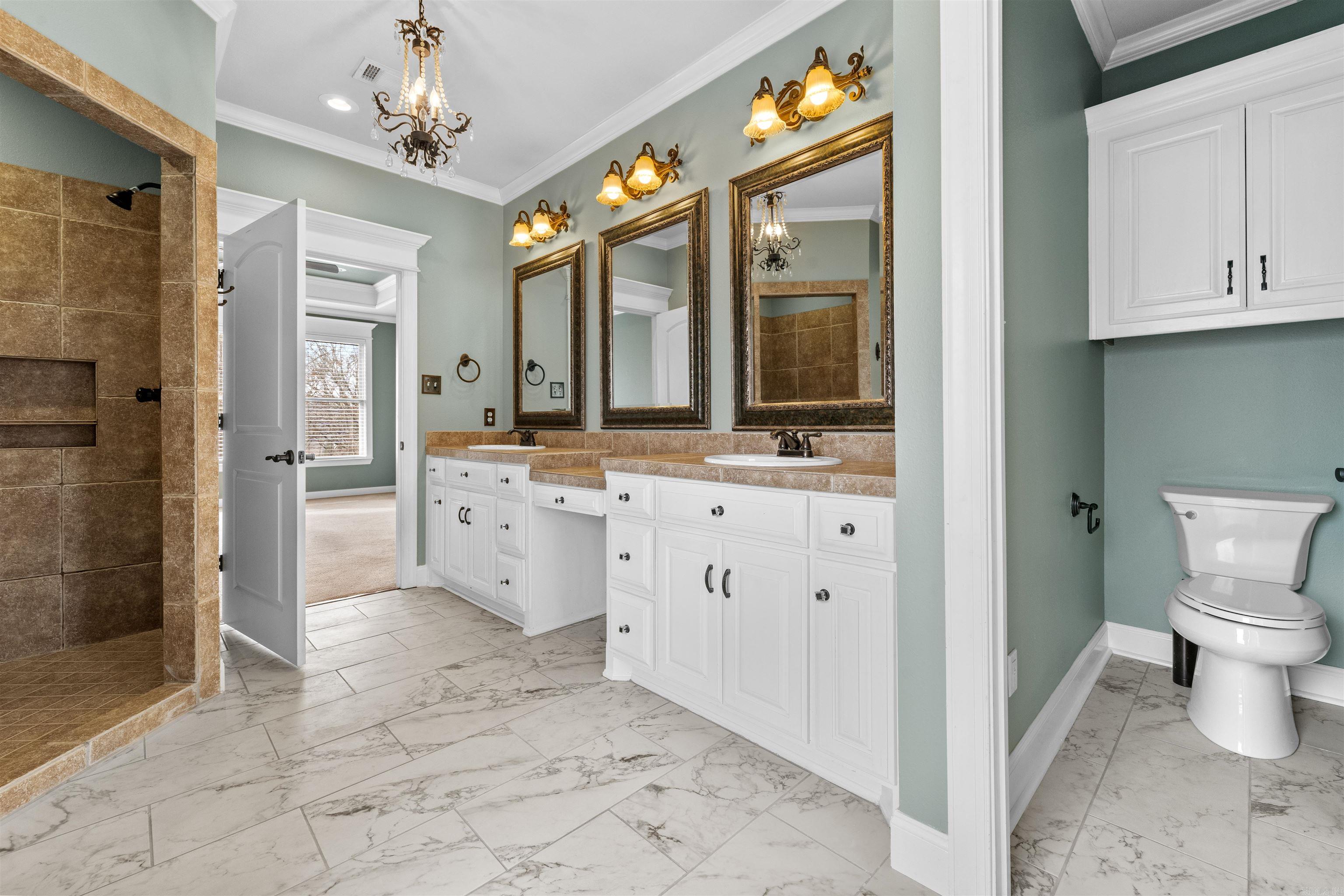 WOODLANDS EDGE - Residential