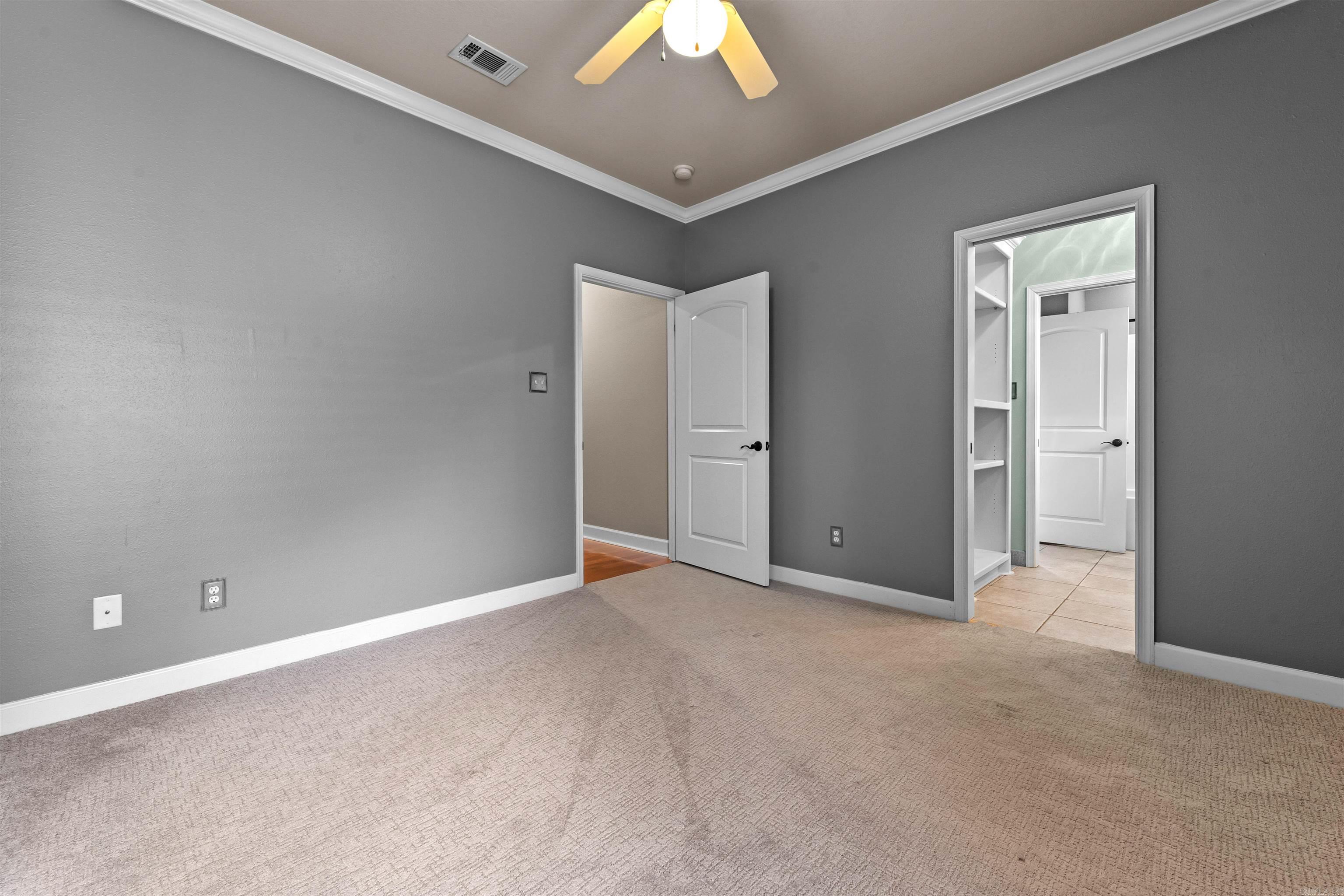 WOODLANDS EDGE - Residential