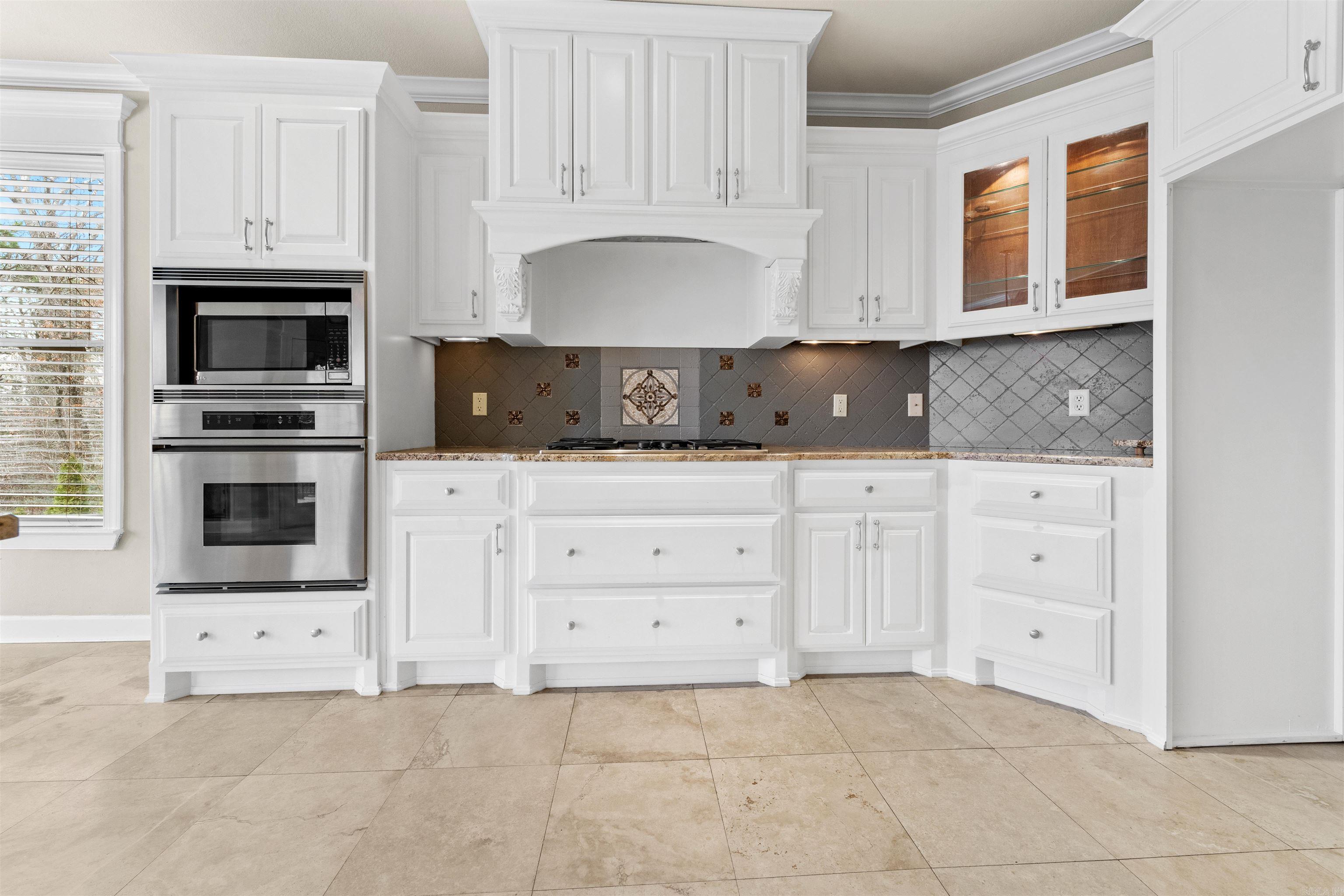 WOODLANDS EDGE - Residential